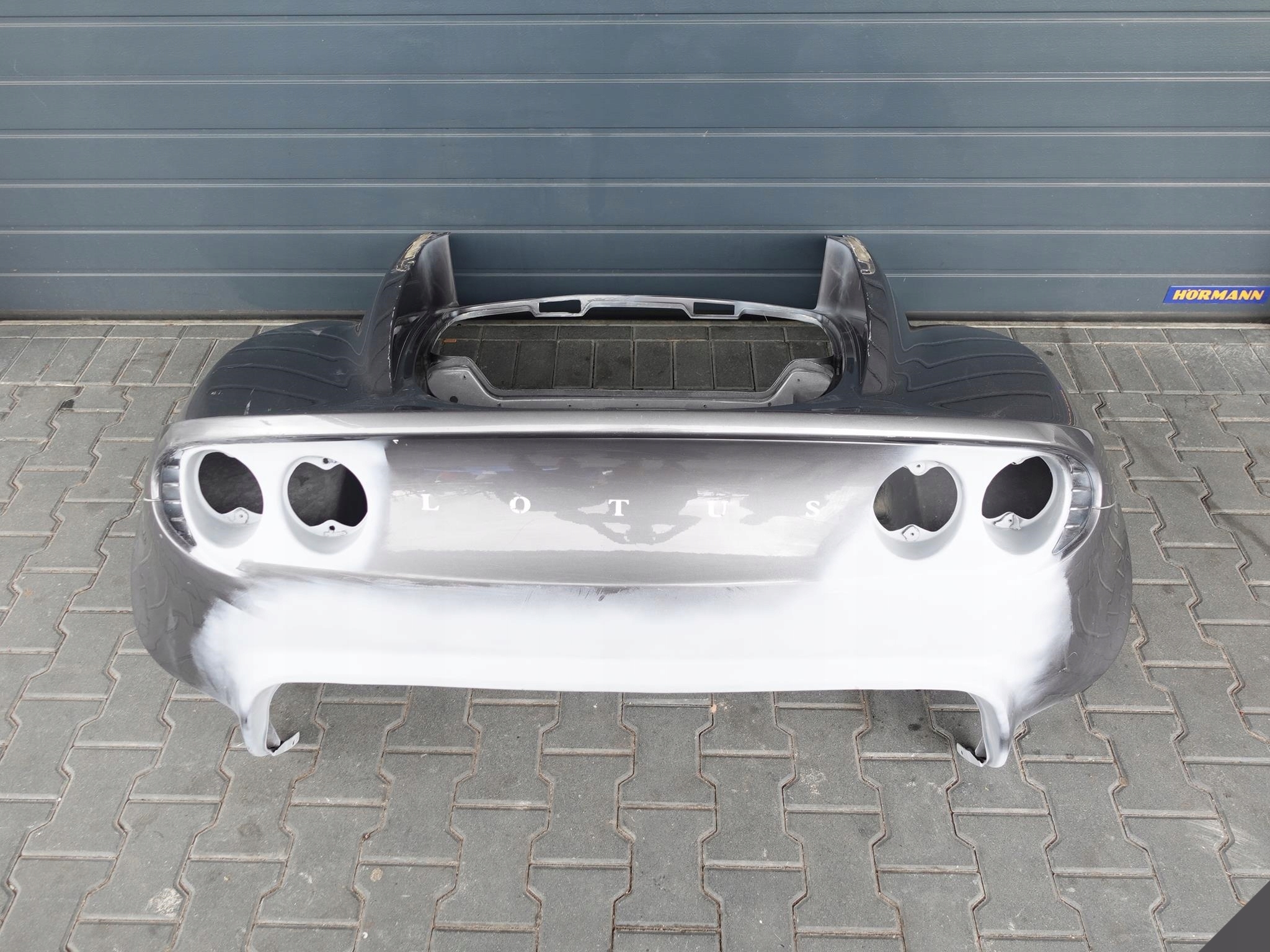 LOTUS ELISE S2 01-04 MASKA ZDERZAK FRONTCLAM LOTUS ELISE S2 01-04 MASKA ZDERZAK FRONTCLAM