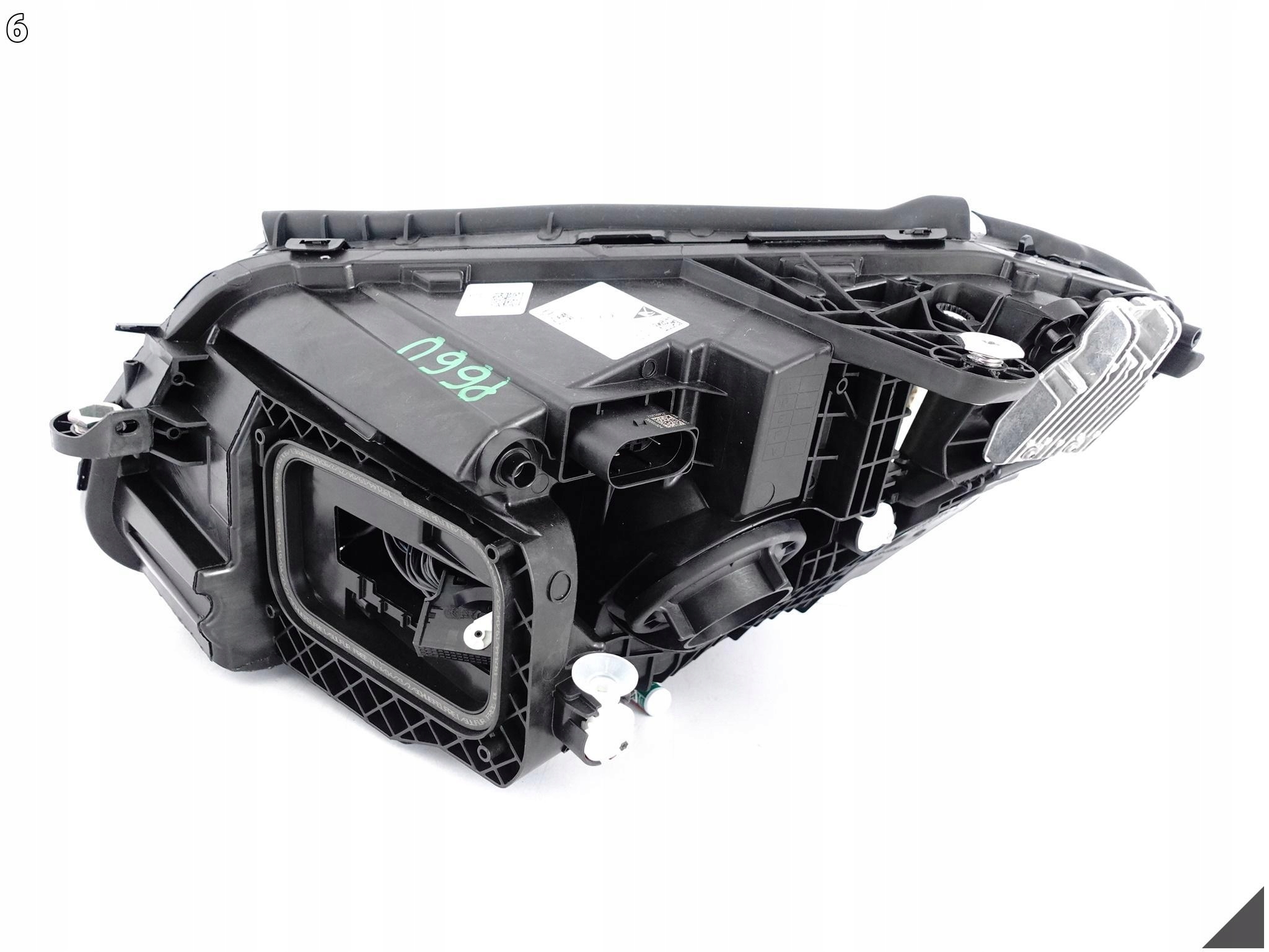 MERCEDES C-KLASA W205 S205 LIFT 18-21 LAMPA FULL LED HIGH PERFORMANCE HELLA MERCEDES C-KLASA W205 S205 LIFT 18-21 LAMPA FULL LED HIGH PERFORMANCE HELLA - obrazek 7