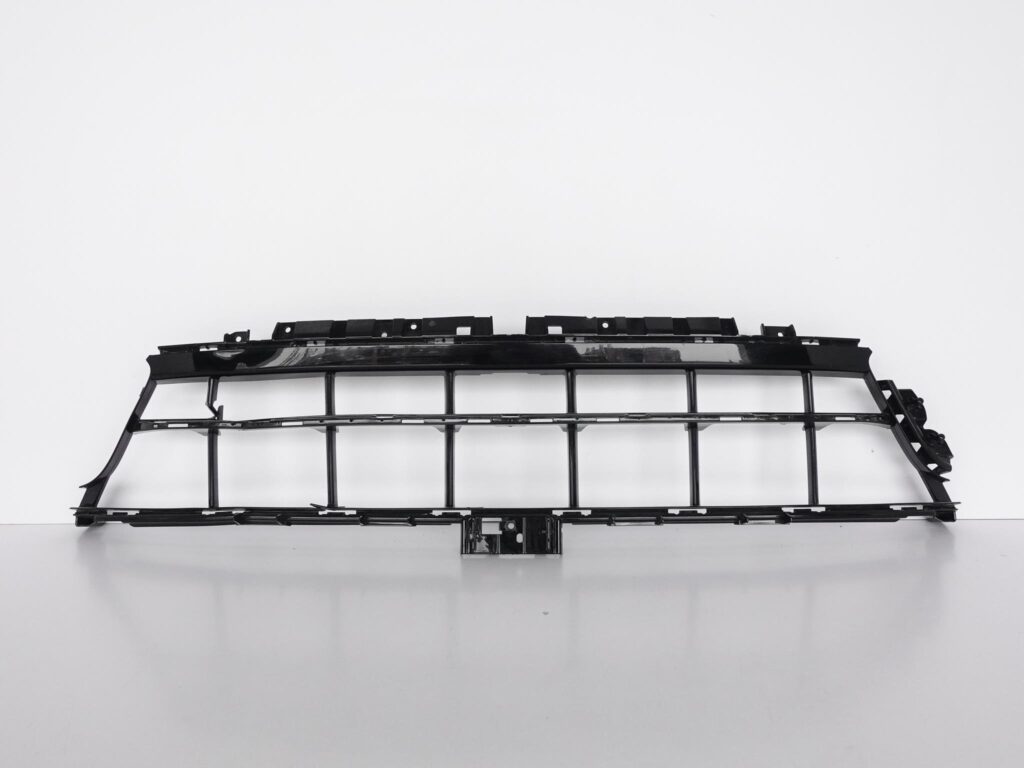 PORSCHE PANAMERA 971 SPORT 16- GRILL KRATKA PRZÓD PORSCHE PANAMERA 971 SPORT 16- GRILL KRATKA PRZÓD