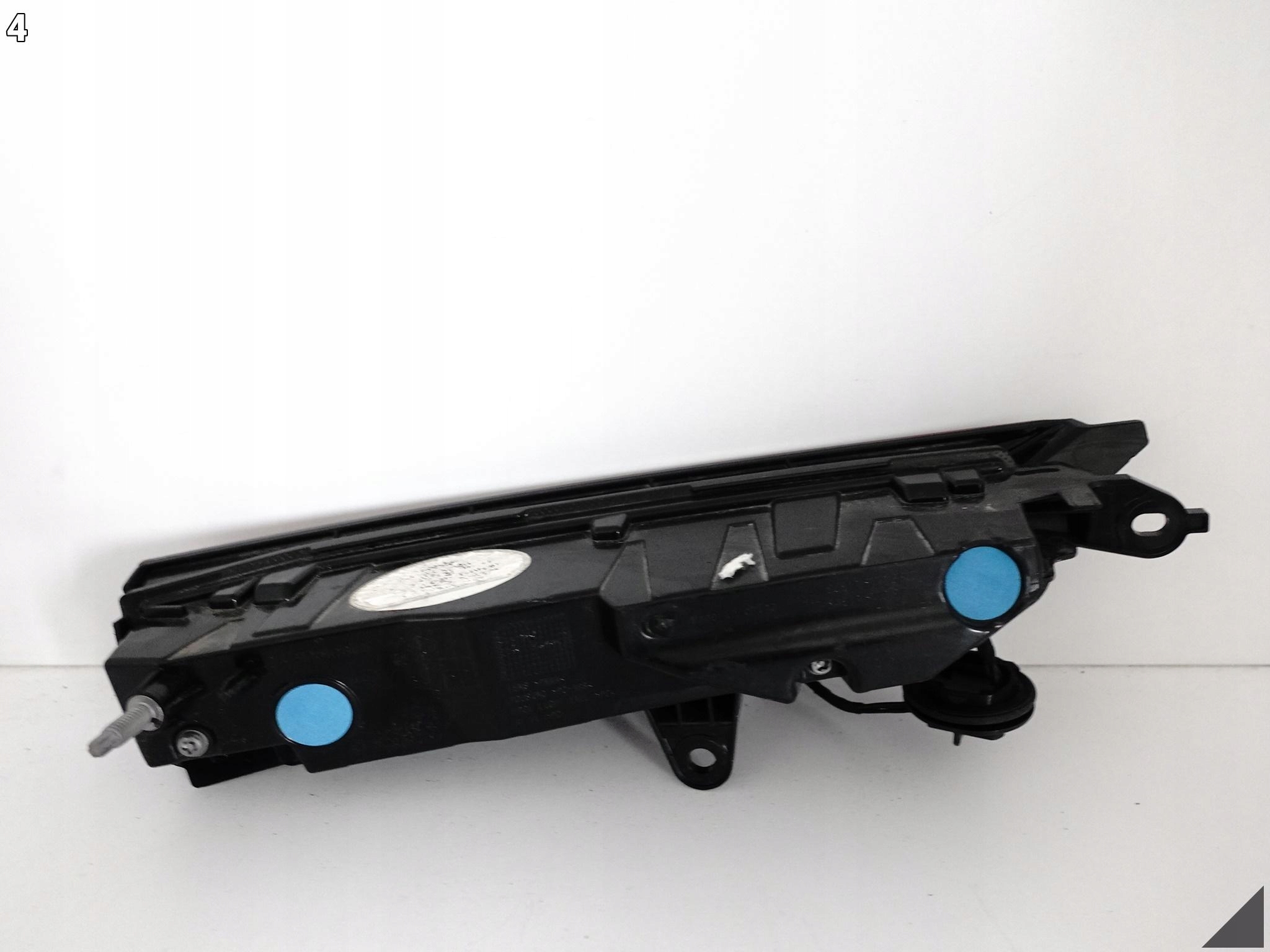 POLESTAR II 2 20- LAMPA LED W KLAPĘ POKRYWĘ BAGAŻNIKA PRAWA TYŁ EUROPA POLESTAR II 2 20- LAMPA LED W KLAPĘ POKRYWĘ BAGAŻNIKA PRAWA TYŁ EUROPA - obrazek 5