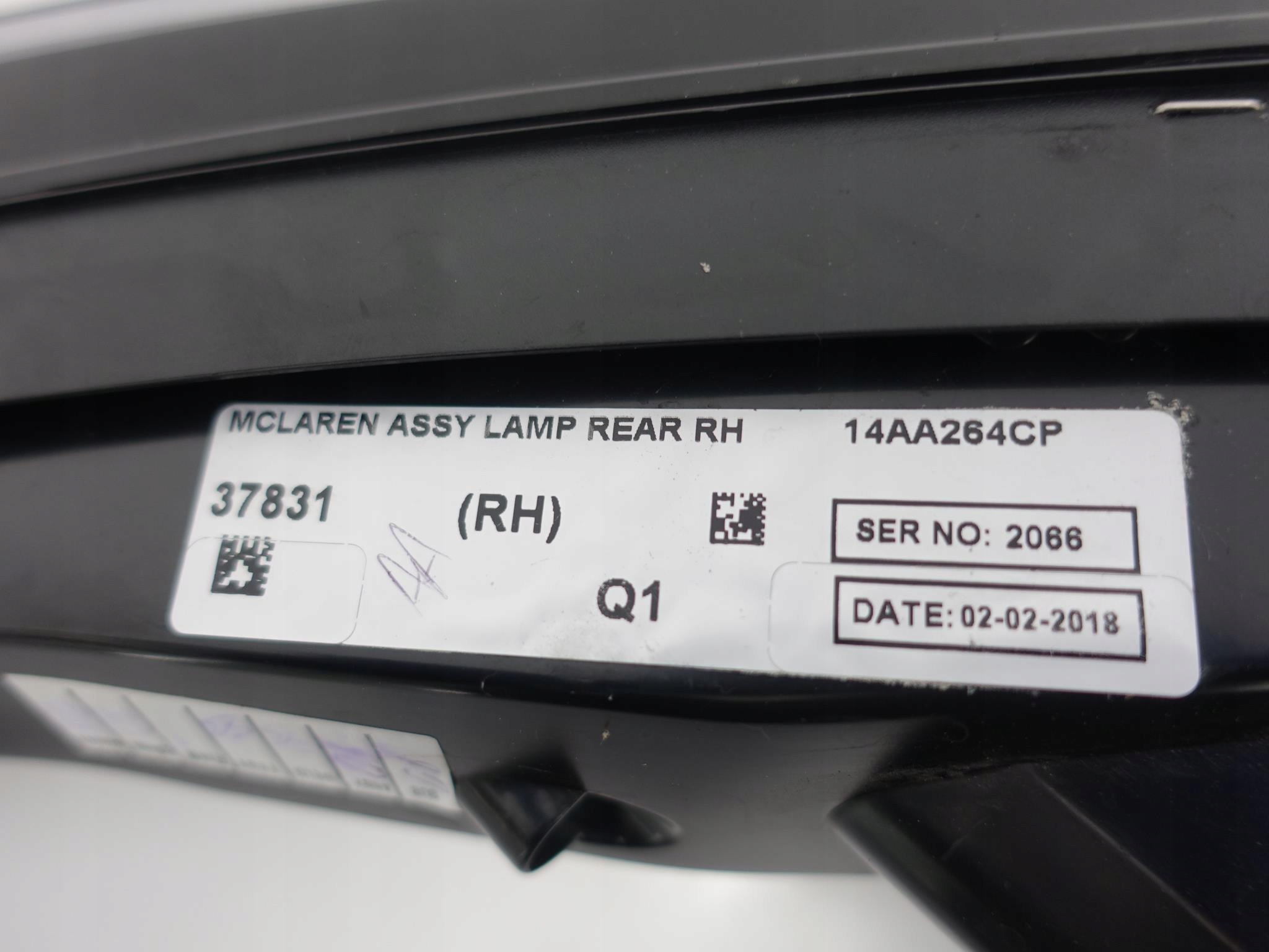 MCLAREN 720S 17- LAMPA LED PRAWA TYŁ EUROPA MCLAREN 720S 17- LAMPA LED PRAWA TYŁ EUROPA - obrazek 7