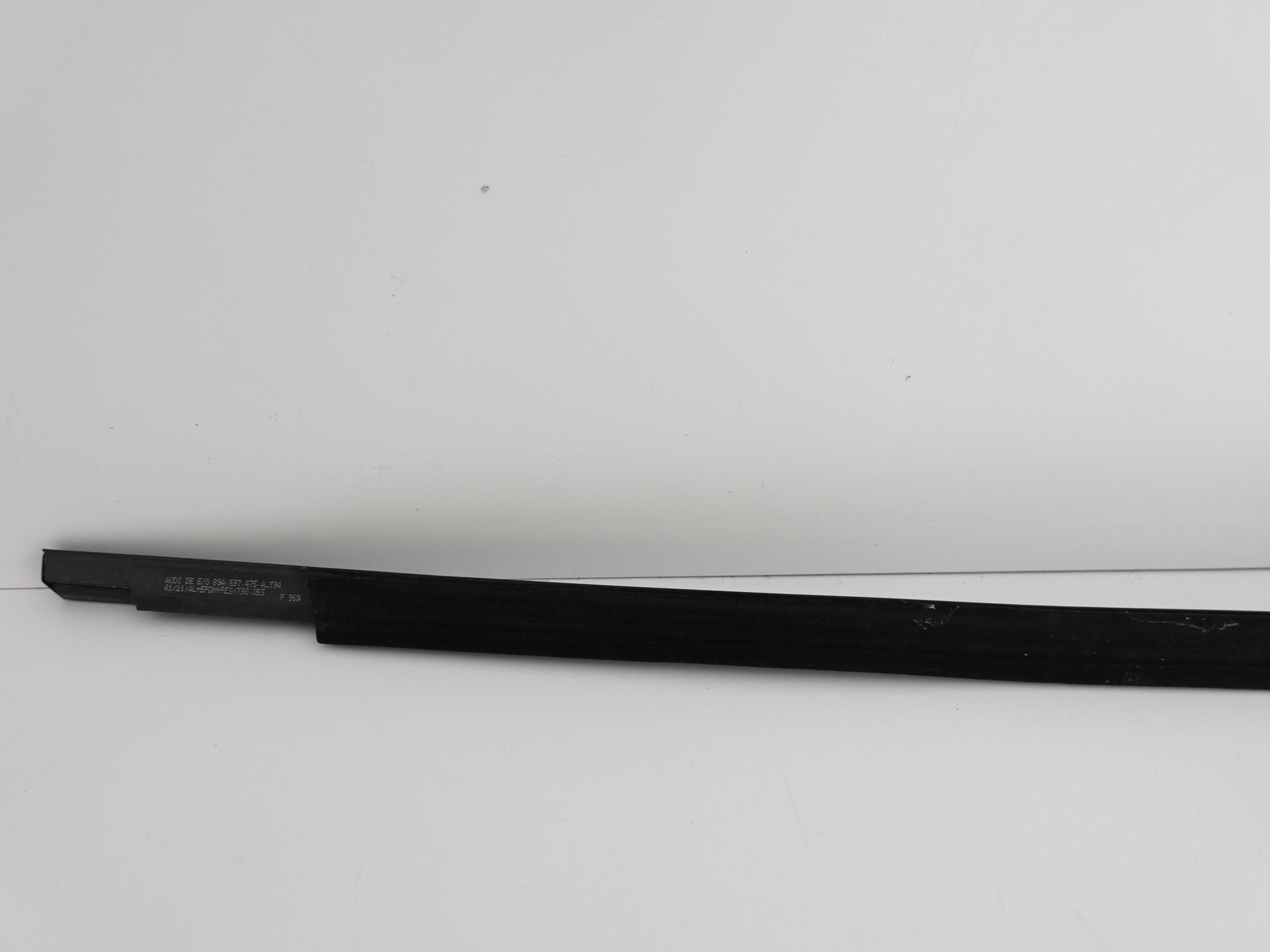 AUDI Q4 E-TRON 89A 21- LISTWA USZCZELKA SZYBY LEWA AUDI Q4 E-TRON 89A 21- LISTWA USZCZELKA SZYBY LEWA - obrazek 4