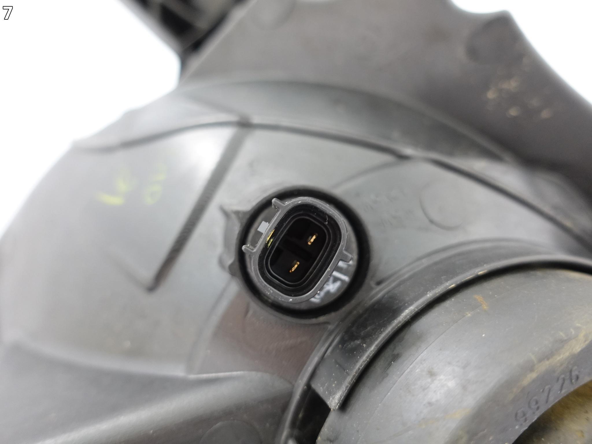 NISSAN MICRA K13 IV 13-17 LIFT LAMPA LEWA ZWYKŁA HALOGEN PRZÓD EU NISSAN MICRA K13 IV 13-17 LIFT LAMPA LEWA ZWYKŁA HALOGEN PRZÓD EU - obrazek 8