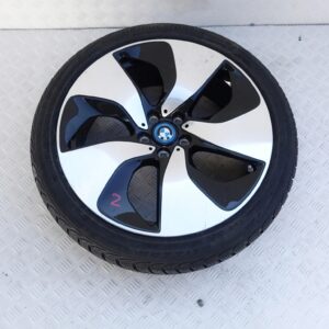BMW i8 6853004 FELGA 7,5Jx20 OPONA ET40 215 45