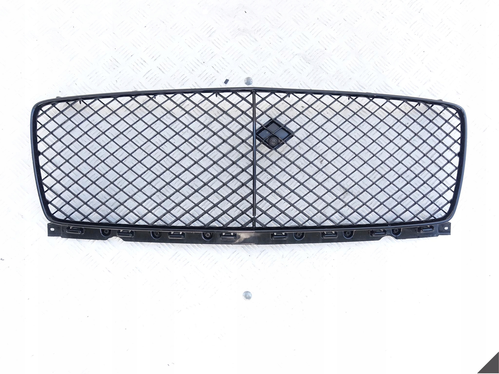 BENTLEY CONTINENTAL GT 3SD 18- KAMERA GRILL PRZÓD BENTLEY CONTINENTAL GT 3SD 18- KAMERA GRILL PRZÓD