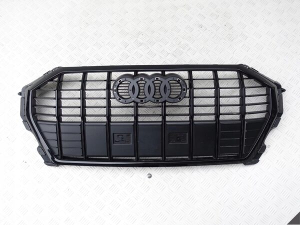 AUDI Q3 II 2 83A 18- S-LINE GRILL ATRAPA CZARNY AUDI Q3 II 2 83A 18- S-LINE GRILL ATRAPA CZARNY