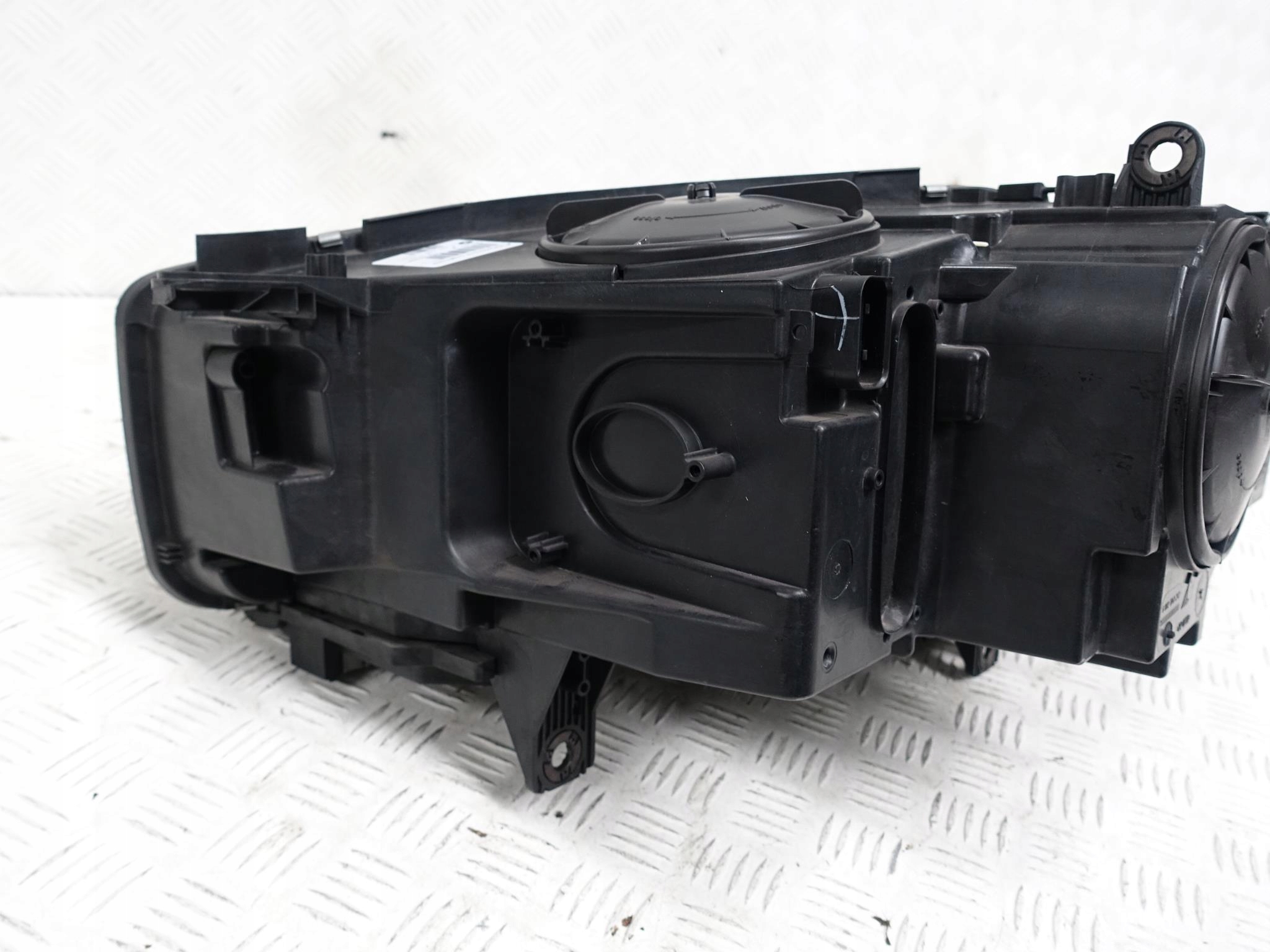 BMW X5 F15 X6 F16 H7 ZWYKŁA PRAWA EU PRZÓD LAMPA BMW X5 F15 X6 F16 H7 ZWYKŁA PRAWA EU PRZÓD LAMPA - obrazek 5