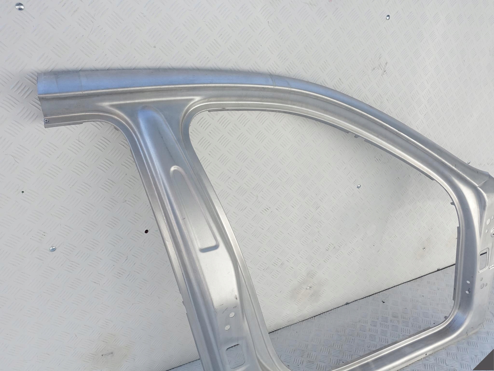 PORSCHE PANAMERA 970 09-16 SŁUPEK PRÓG PRAWY PRZÓD PORSCHE PANAMERA 970 09-16 SŁUPEK PRÓG PRAWY PRZÓD - obrazek 2