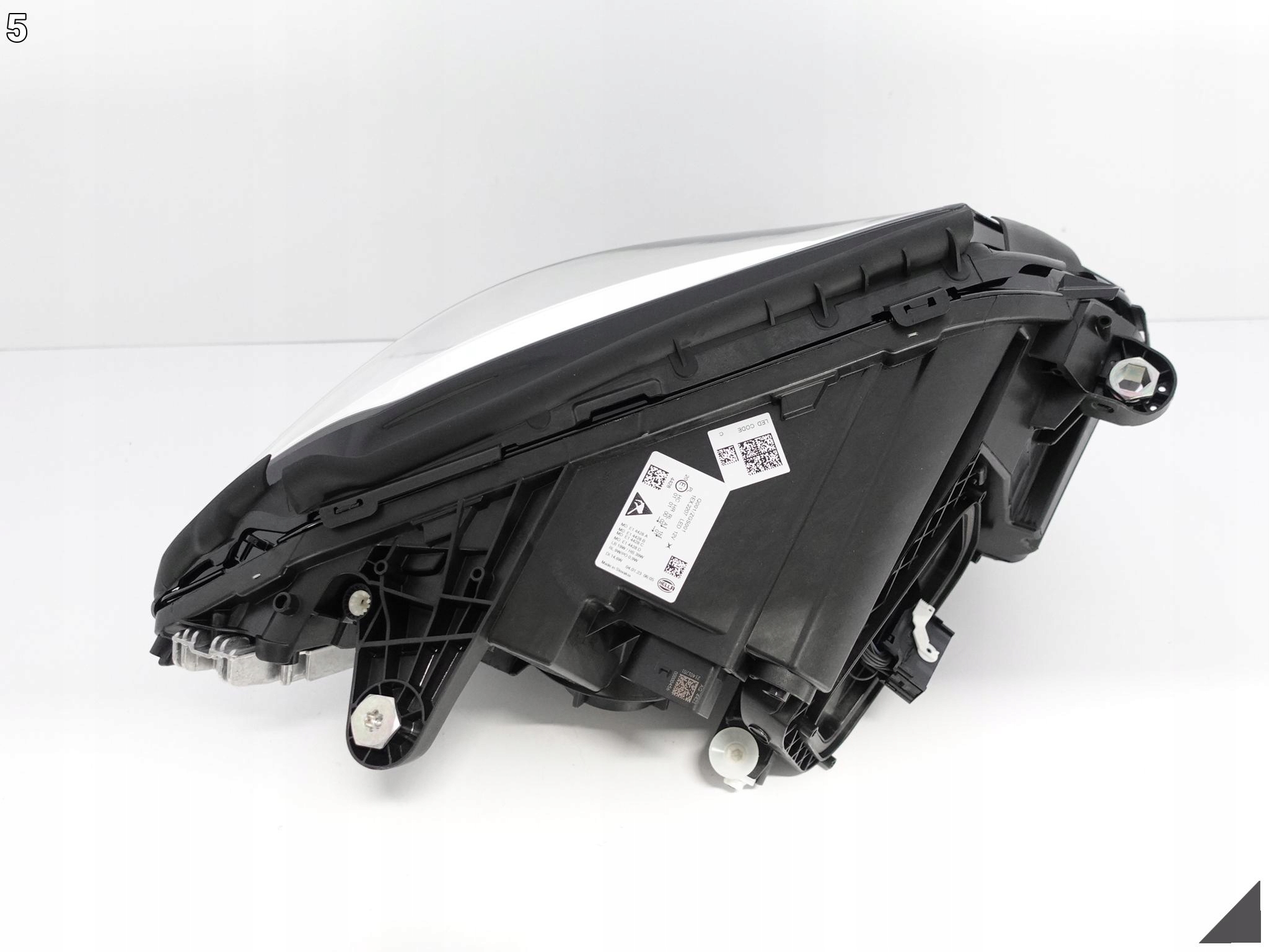 MERCEDES C W205 LIFT 18- FULL LED PERFORMANCE NOWA HELLA LAMPA MERCEDES C W205 LIFT 18- FULL LED PERFORMANCE NOWA HELLA LAMPA - obrazek 6