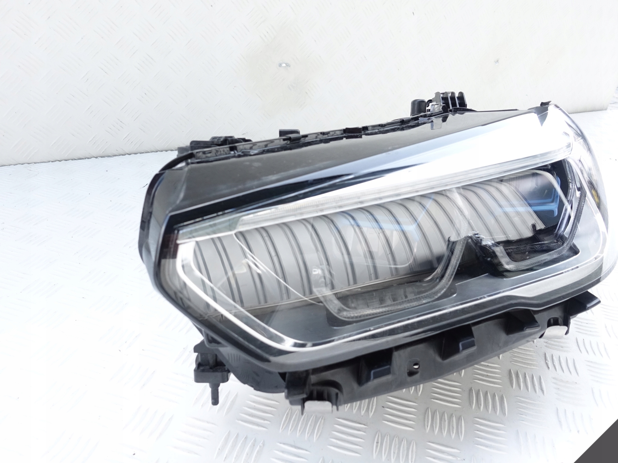 BMW X5 G05 X6 G06 LASER LED LAMPA LEWA PRZÓD EU BMW X5 G05 X6 G06 LASER LED LAMPA LEWA PRZÓD EU - obrazek 3