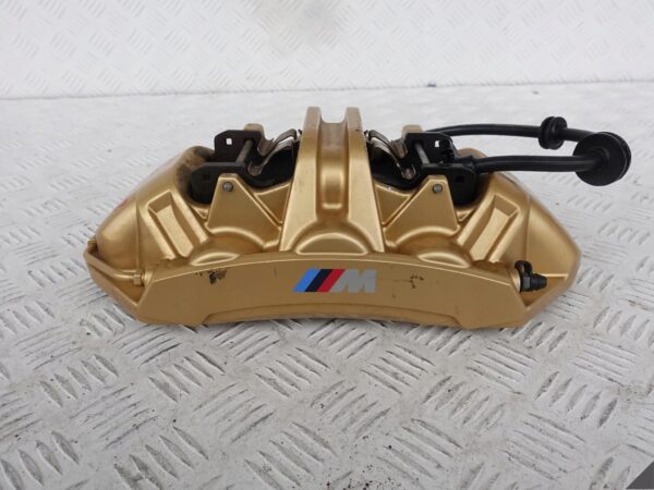 BMW M5 F90 KERAMIK GOLD ZACISK+KLOCKI PRAWY PRZÓD BMW M5 F90 KERAMIK GOLD ZACISK+KLOCKI PRAWY PRZÓD