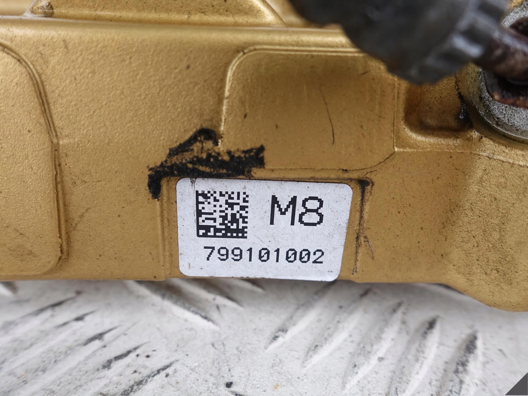 BMW M5 F90 KERAMIK GOLD ZACISK+KLOCKI PRAWY PRZÓD BMW M5 F90 KERAMIK GOLD ZACISK+KLOCKI PRAWY PRZÓD - obrazek 6