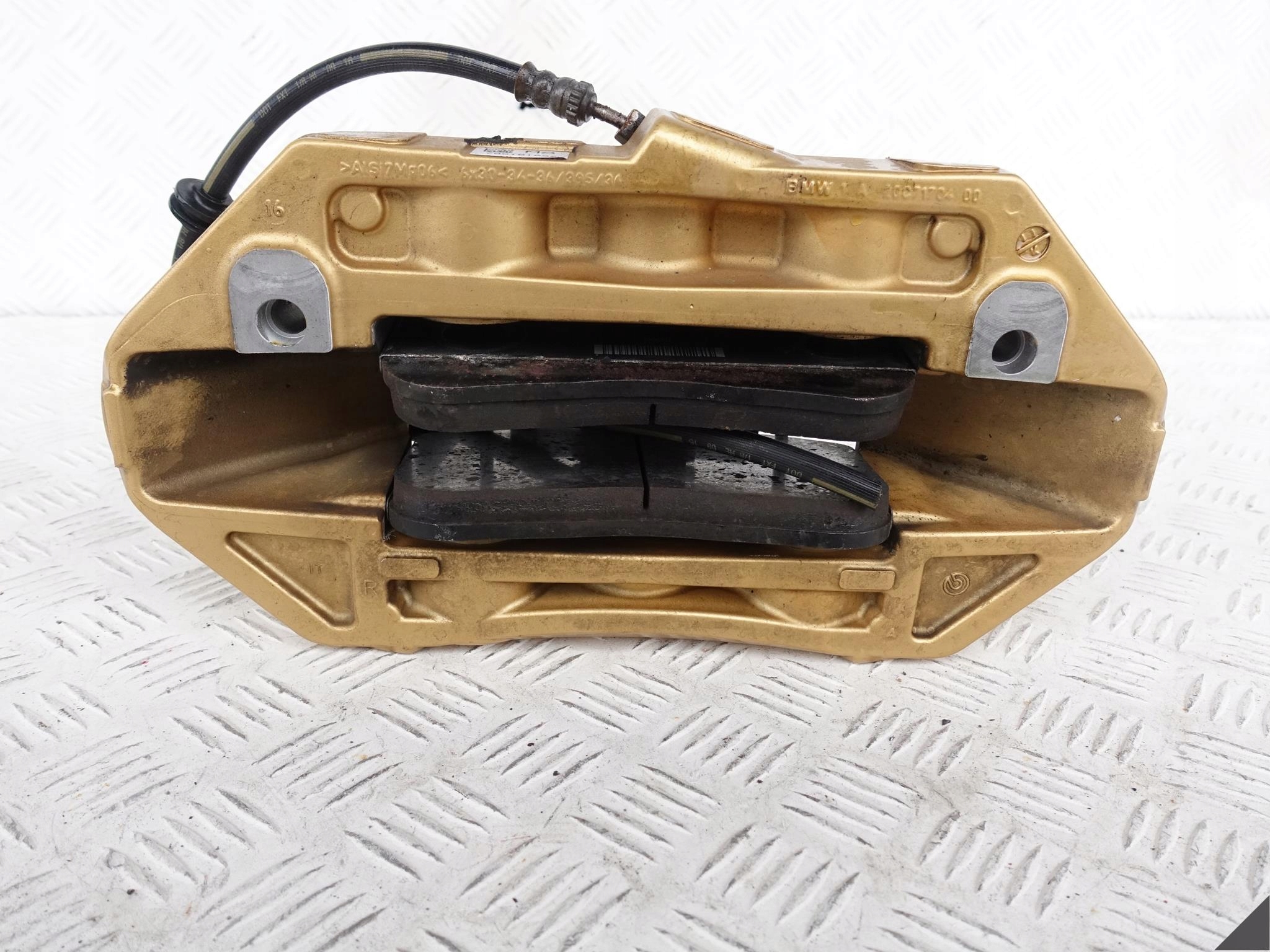 BMW M5 F90 KERAMIK GOLD ZACISK+KLOCKI PRAWY PRZÓD BMW M5 F90 KERAMIK GOLD ZACISK+KLOCKI PRAWY PRZÓD - obrazek 7