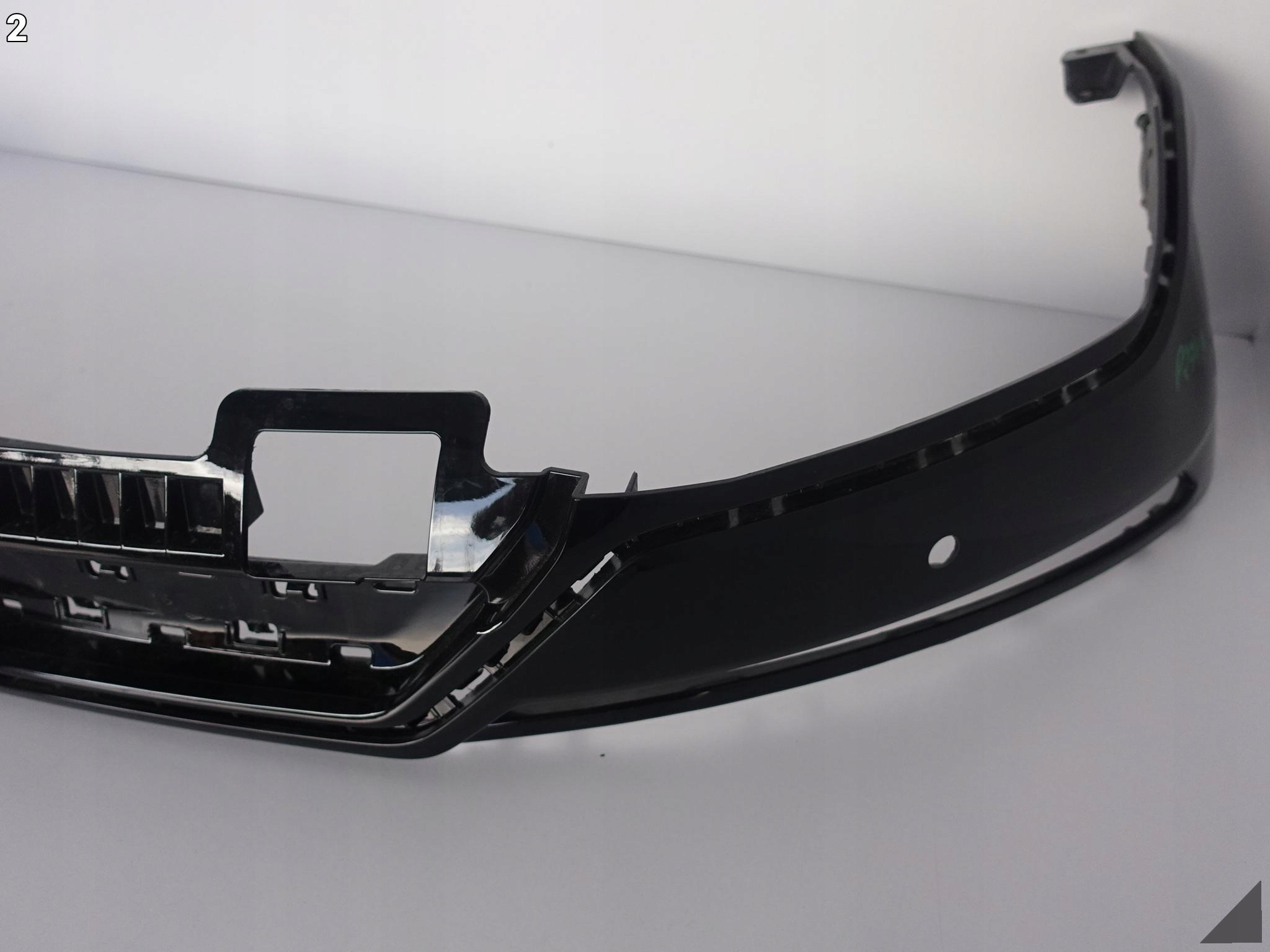 LAMBORGHINI URUS 4ML ZDERZAK SPOILER NAKŁADKA DOKŁADKA TYŁ LAMBORGHINI URUS 4ML ZDERZAK SPOILER NAKŁADKA DOKŁADKA TYŁ - obrazek 3