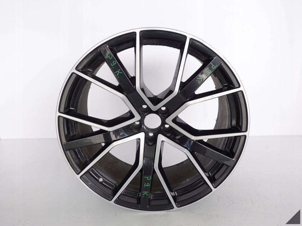 AUDI Q8 SQ8 RSQ8 Q7 S-LINE 4M8 FELGA 10JX22 ET21