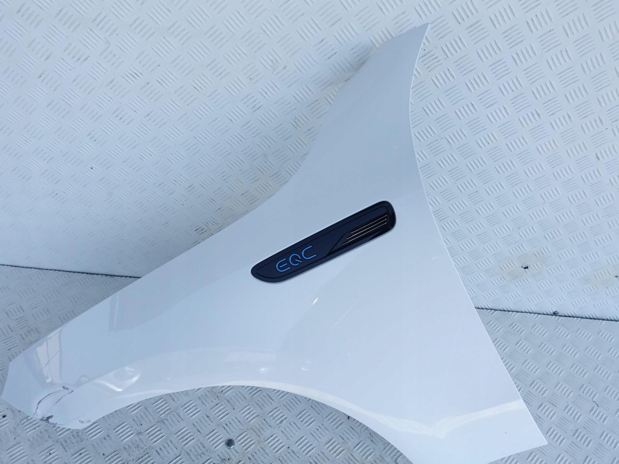 MERCEDES EQC W293 N293 BŁOTNIK LEWY PRZÓD MERCEDES EQC W293 N293 BŁOTNIK LEWY PRZÓD - obrazek 3