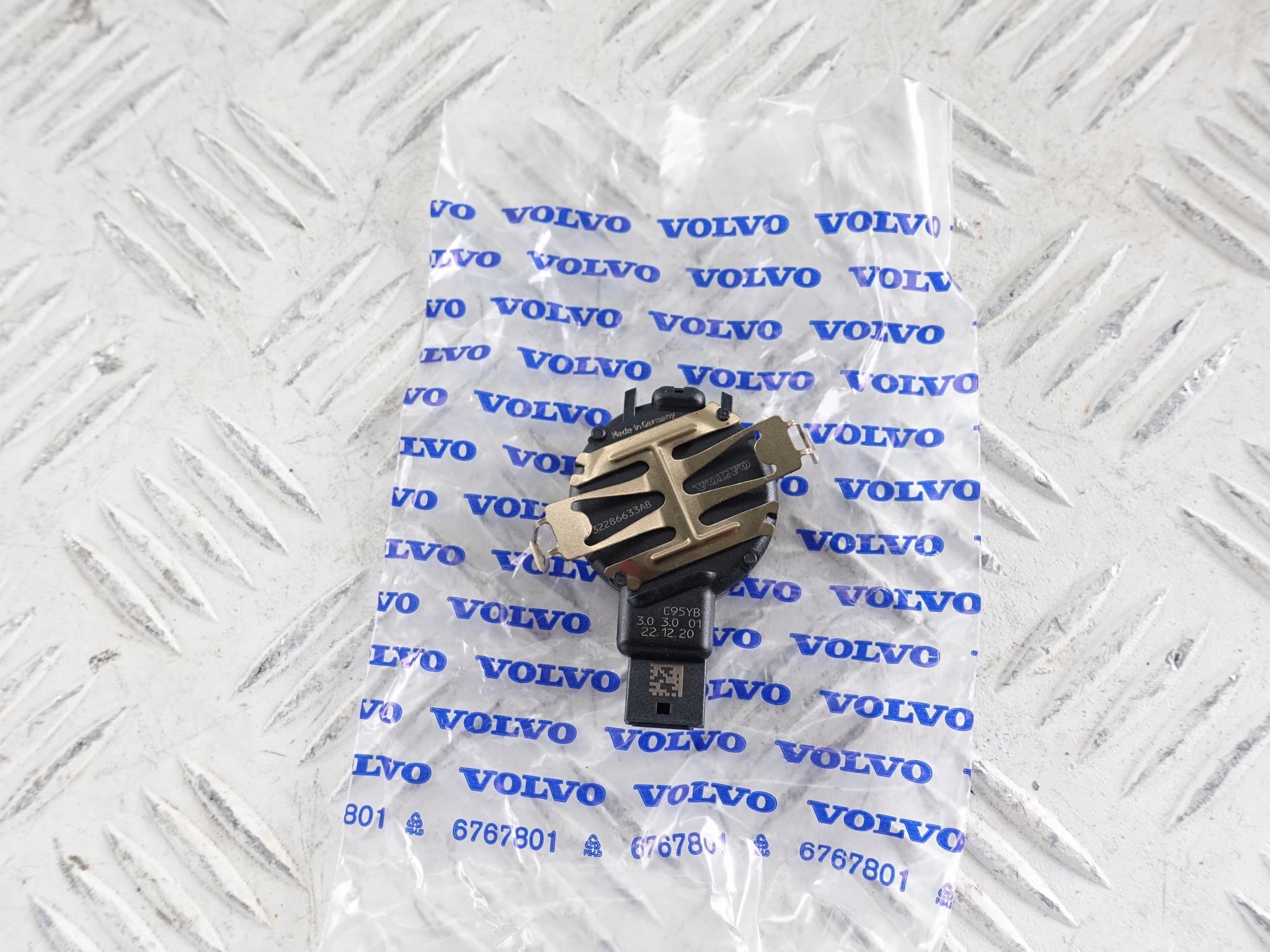 VOLVO V90 XC90 XC60 S60 V90 V60 CZUJNIK DESZCZU VOLVO V90 XC90 XC60 S60 V90 V60 CZUJNIK DESZCZU - obrazek 2