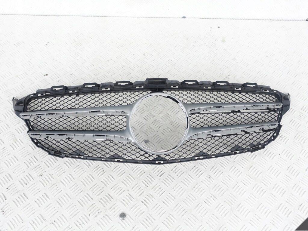 MERCEDES C-KLASA 205 14-18 GRILL ATRAPA PRZÓD