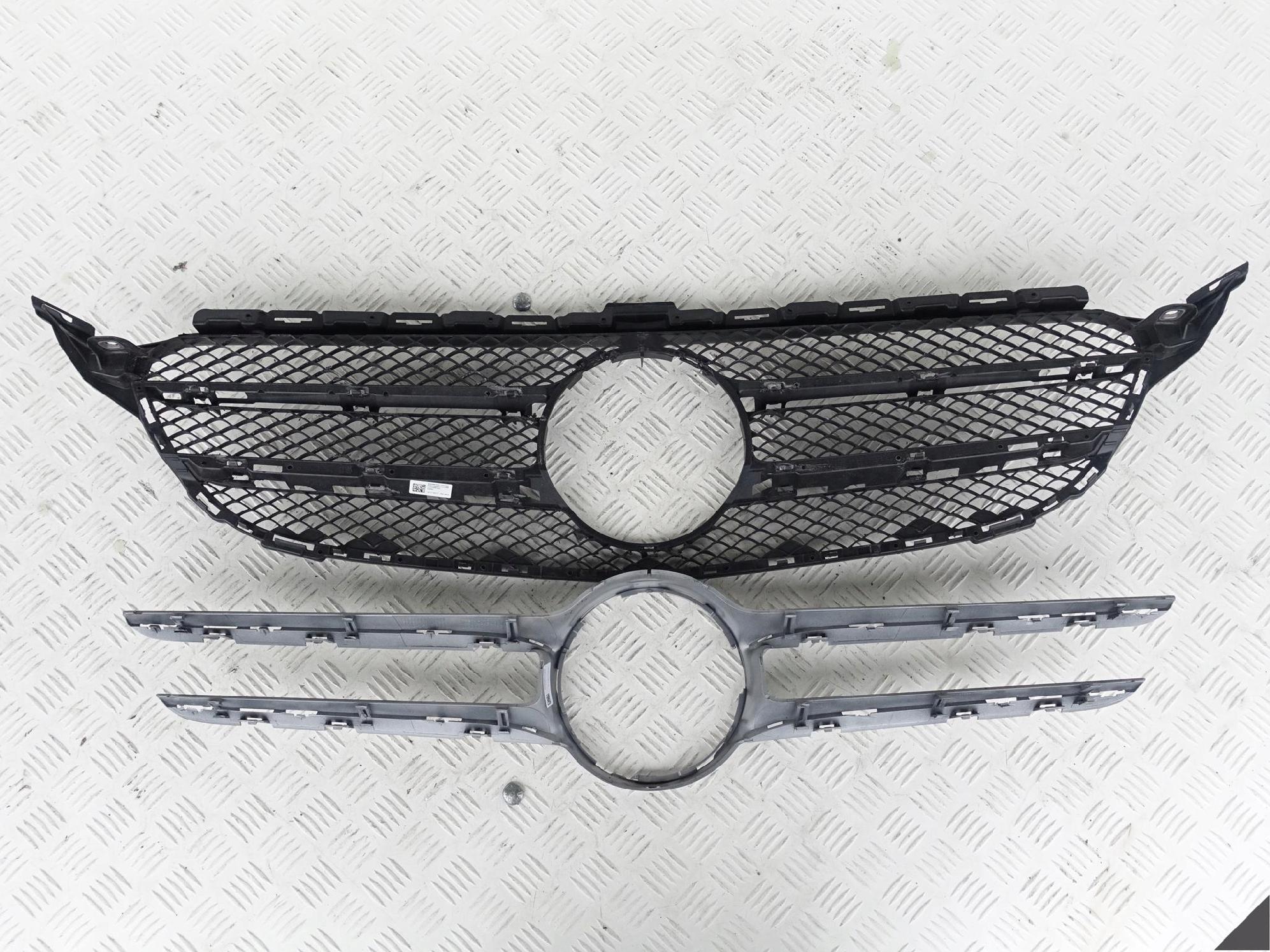 MERCEDES C-KLASA 205 14-18 GRILL ATRAPA PRZÓD MERCEDES C-KLASA 205 14-18 GRILL ATRAPA PRZÓD - obrazek 8
