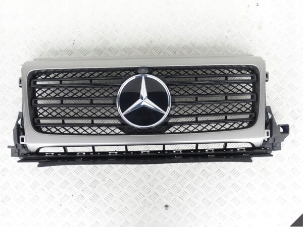 MERCEDES G-KLASA W463 18- GRILL ATRAPA PRZÓD MERCEDES G-KLASA W463 18- GRILL ATRAPA PRZÓD
