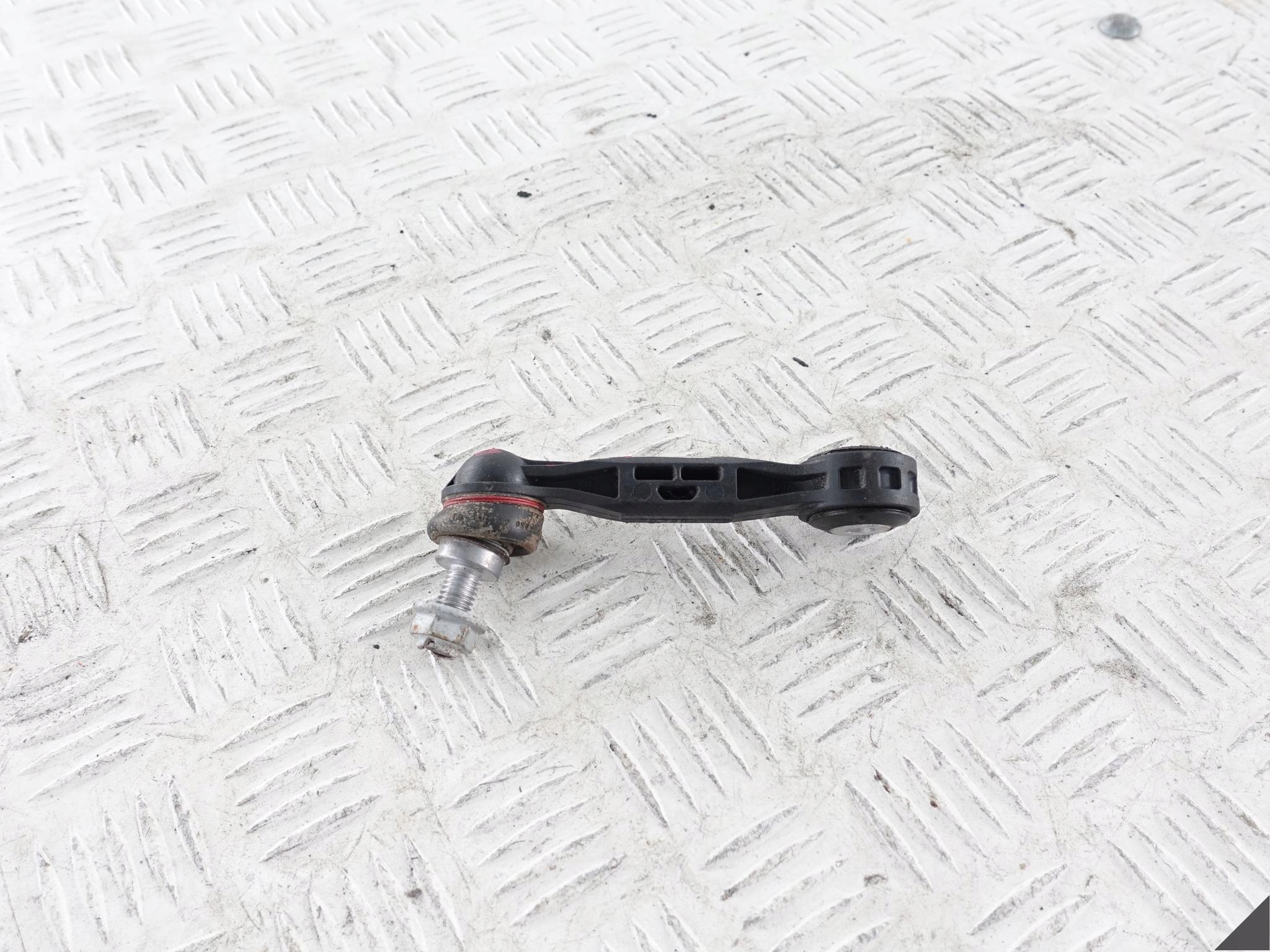 BMW X2 X1 F56 MINI ŁĄCZNIK STABILIZATORA TYŁ BMW X2 X1 F56 MINI ŁĄCZNIK STABILIZATORA TYŁ