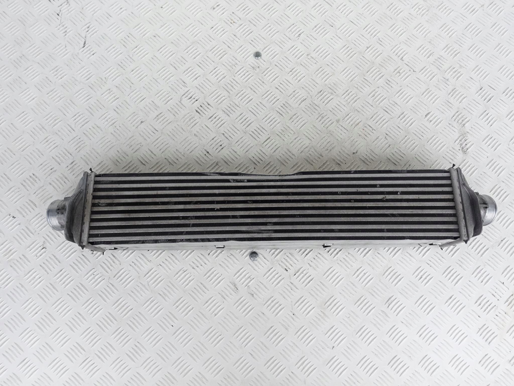 AUDI A4 A5 8W Q5 B9 TDI V6 INTERCOOLER 8W0145805E AUDI A4 A5 8W Q5 B9 TDI V6 INTERCOOLER 8W0145805E - obrazek 3