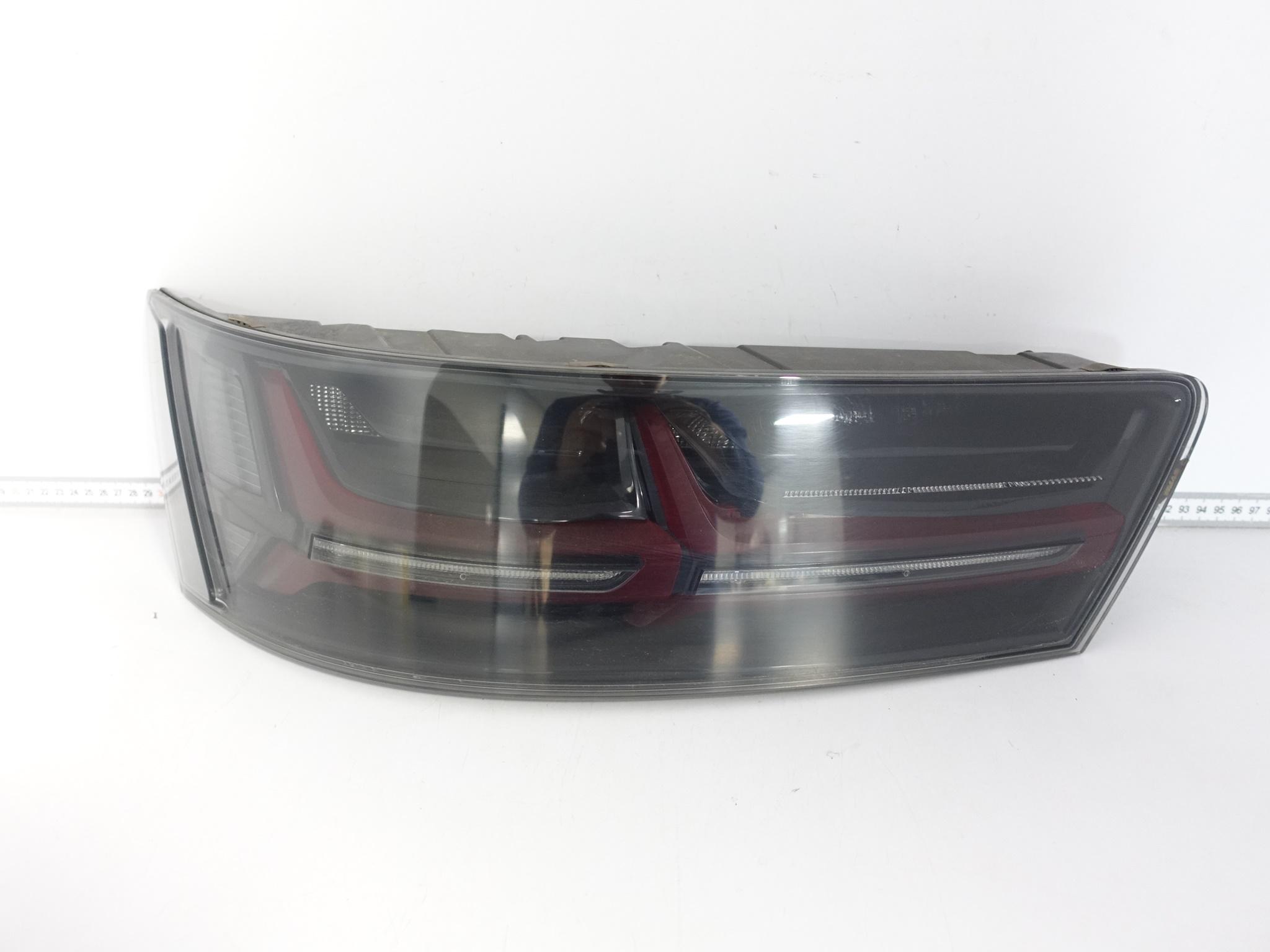 AUDI Q7 II SQ7 4M0 15-19 LAMPA CIEMNA BLACKLINE LED LEWA TYŁ EUROPA AUDI Q7 II SQ7 4M0 15-19 LAMPA CIEMNA BLACKLINE LED LEWA TYŁ EUROPA