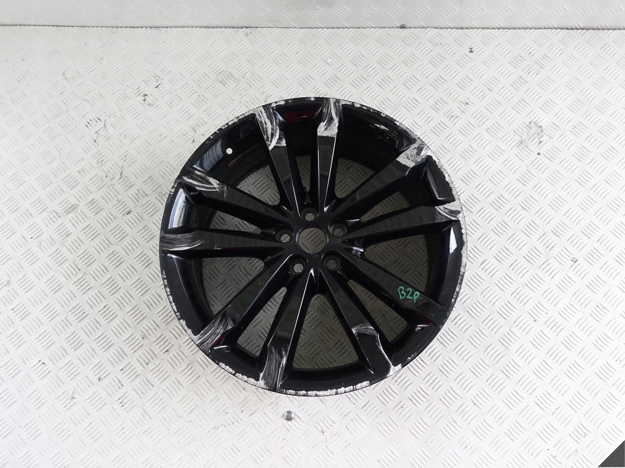 JAGUAR E-PACE X540 FELGA ALUFELGA 8Jx20 ET40 5×108 JAGUAR E-PACE X540 FELGA ALUFELGA 8Jx20 ET40 5x108