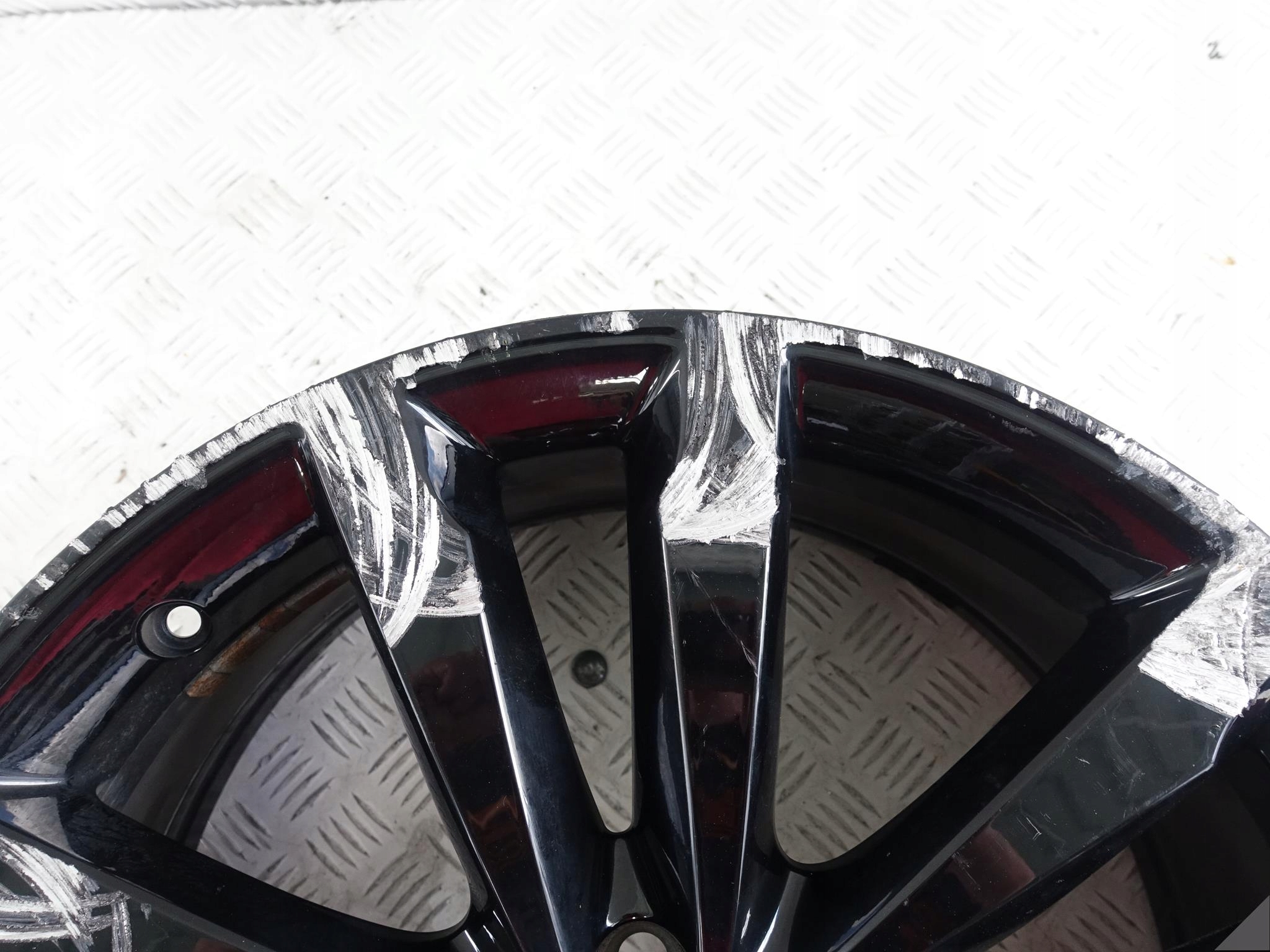 JAGUAR E-PACE X540 FELGA ALUFELGA 8Jx20 ET40 5×108 JAGUAR E-PACE X540 FELGA ALUFELGA 8Jx20 ET40 5x108 - obrazek 4