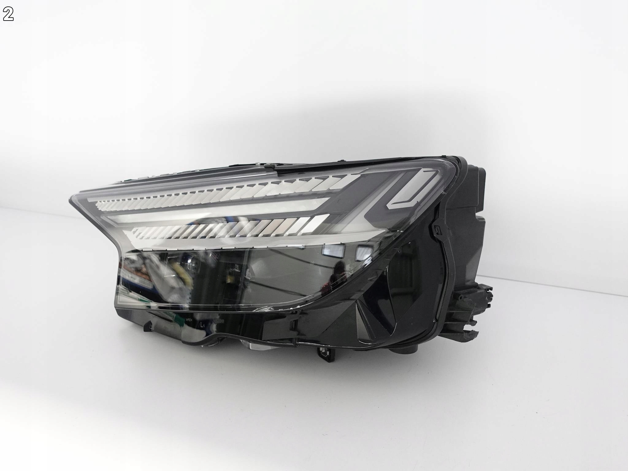 AUDI Q4 E-TRON MATRIX FULL LED 21- LAMPA LEWA EU AUDI Q4 E-TRON MATRIX FULL LED 21- LAMPA LEWA EU - obrazek 3