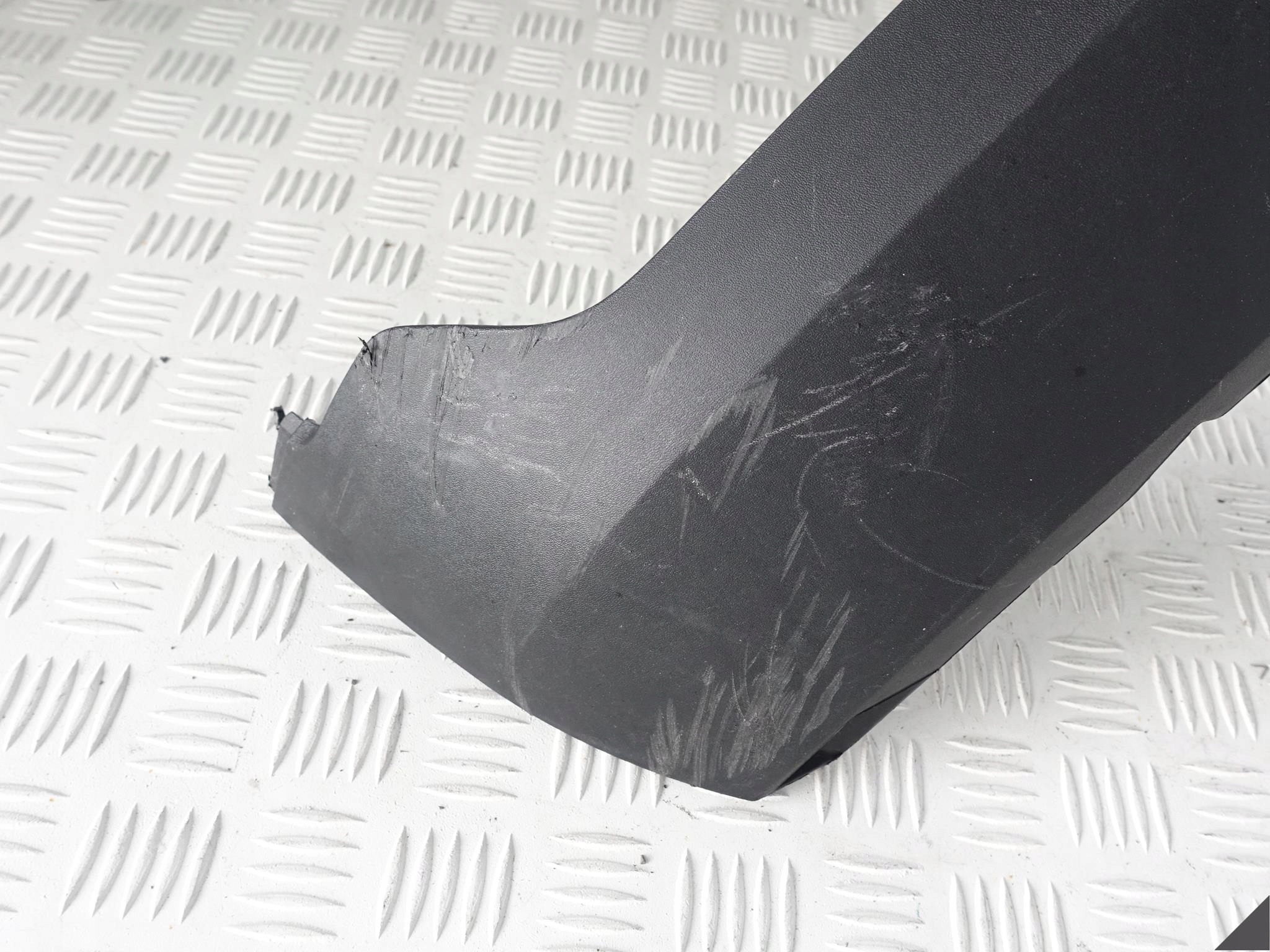 VOLVO XC40 II 18- ZDERZAK SPOILER PRZÓD VOLVO XC40 II 18- ZDERZAK SPOILER PRZÓD - obrazek 3