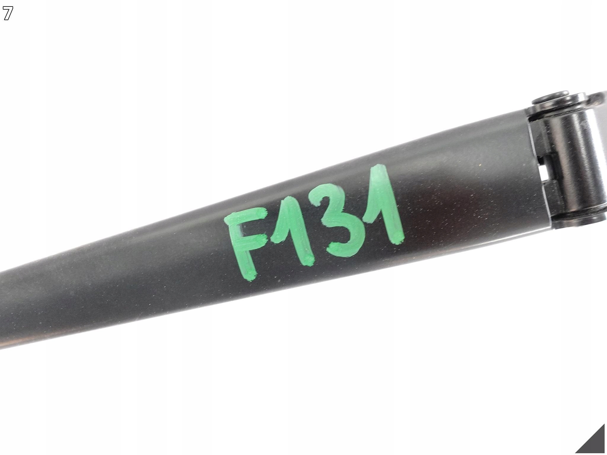 AUDI A5 S5 F5 8W6 A4 S4 8W0 B9 15- RAMIĘ WYCIERACZKI PIÓRO LEWE PRZÓD UK AUDI A5 S5 F5 8W6 A4 S4 8W0 B9 15- RAMIĘ WYCIERACZKI PIÓRO LEWE PRZÓD UK - obrazek 8