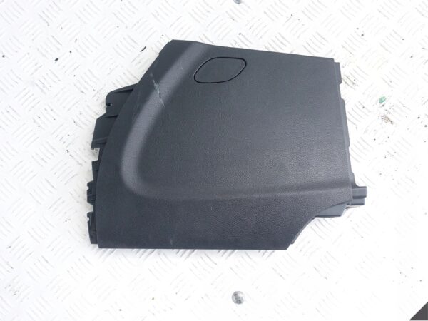 JEEP GRAND CHEROKEE WK2 TUNEL OSŁONA PANEL LEWY JEEP GRAND CHEROKEE WK2 TUNEL OSŁONA PANEL LEWY