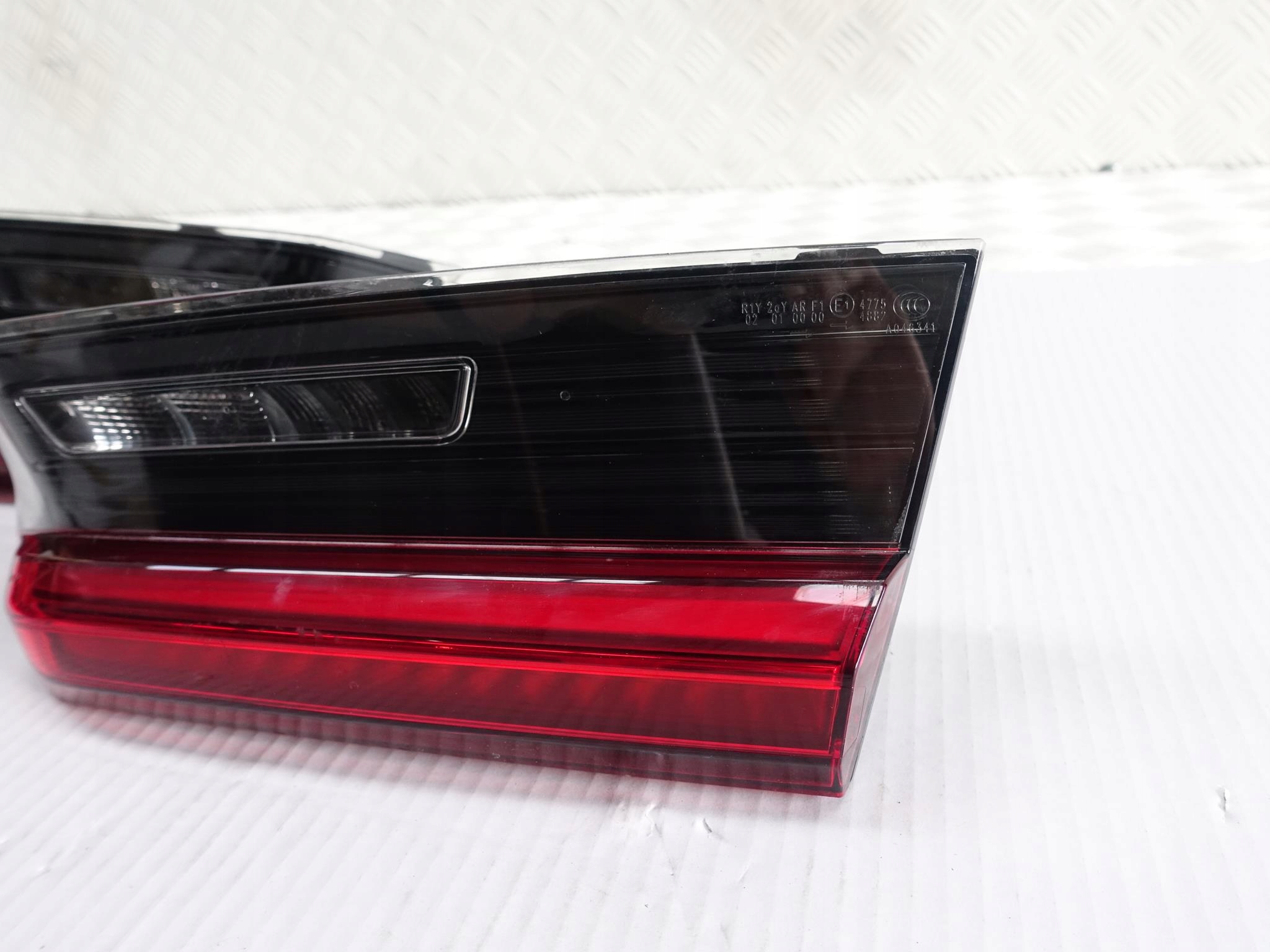 BMW 3 G21 G20 LAMPA KLAPA BAGAŻNIK LED TYŁ L LUB P BMW 3 G21 G20 LAMPA KLAPA BAGAŻNIK LED TYŁ L LUB P - obrazek 4