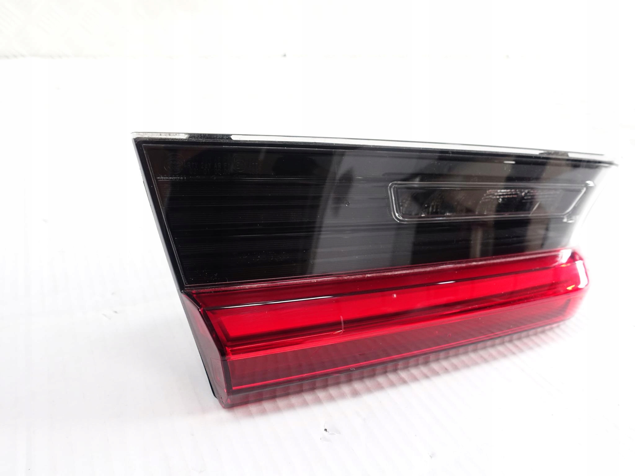 BMW 3 G21 G20 LAMPA KLAPA BAGAŻNIK LED TYŁ L LUB P BMW 3 G21 G20 LAMPA KLAPA BAGAŻNIK LED TYŁ L LUB P - obrazek 8