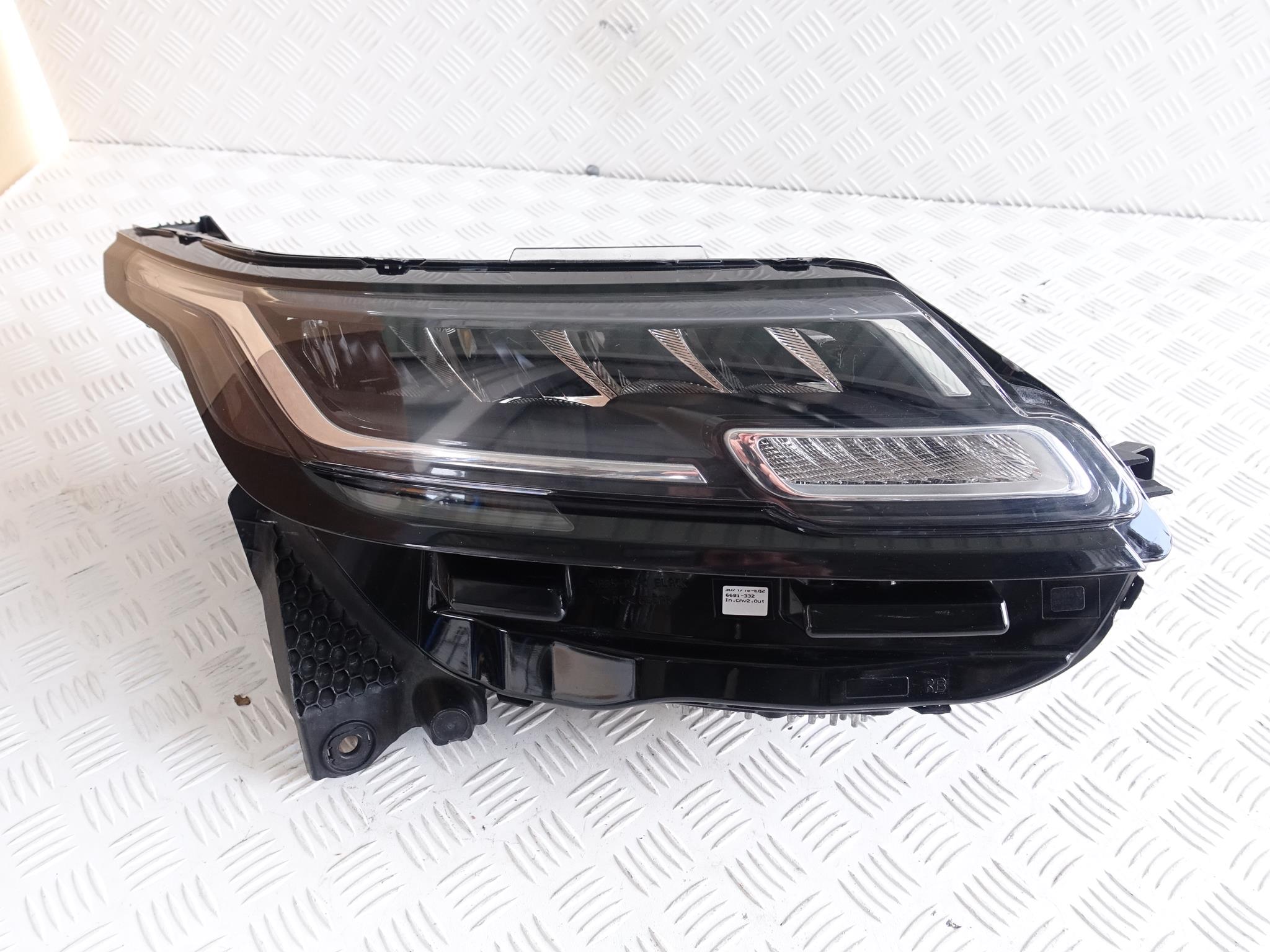 RANGE ROVER VELAR L560 PRAWA FULL LED EU PRZÓD LAMPA RANGE ROVER VELAR L560 PRAWA FULL LED EU PRZÓD LAMPA