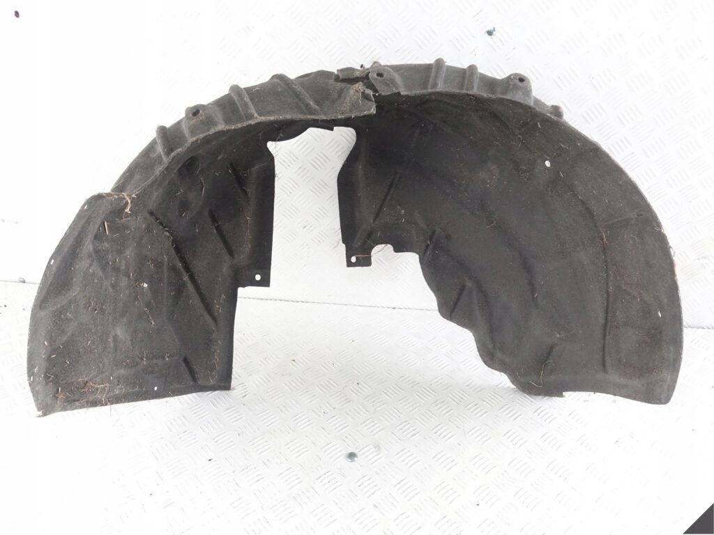 AUDI A4 B9 8W0 15- OSŁONA KOŁA NADKOLE PRAWE TYŁ AUDI A4 B9 8W0 15- OSŁONA KOŁA NADKOLE PRAWE TYŁ