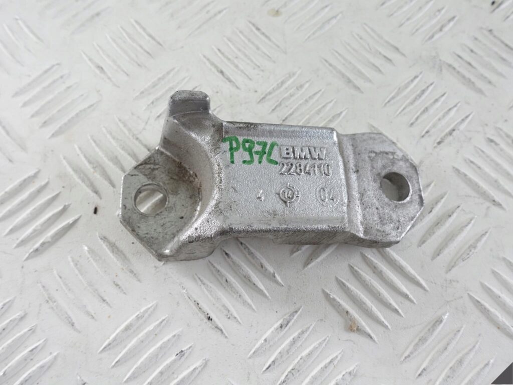 BMW M6 F06 F12 F13 M-POWER PŁYTA ZAMYKAJĄCA PRZÓD BMW M6 F06 F12 F13 M-POWER PŁYTA ZAMYKAJĄCA PRZÓD
