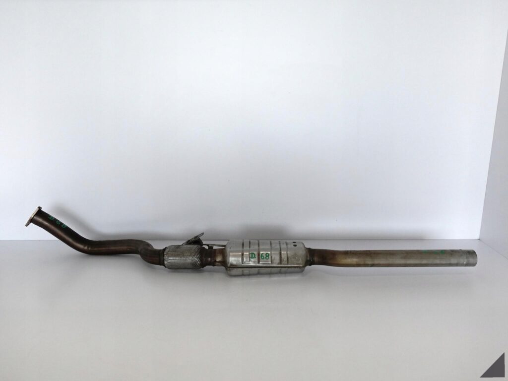 AUDI A8 4H0 4H4 D4 LIFT 13-17 RURA WYDECH TŁUMIK WIESZAK PRAWY LONG 4.0TFSI