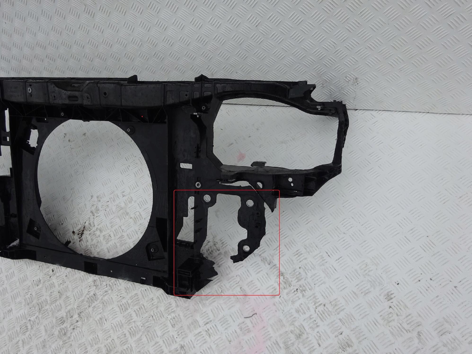 CHRYSLER VOYAGER PAS WZMOCNIENIE PRZÓD USZKODZONY CHRYSLER VOYAGER PAS WZMOCNIENIE PRZÓD USZKODZONY - obrazek 3