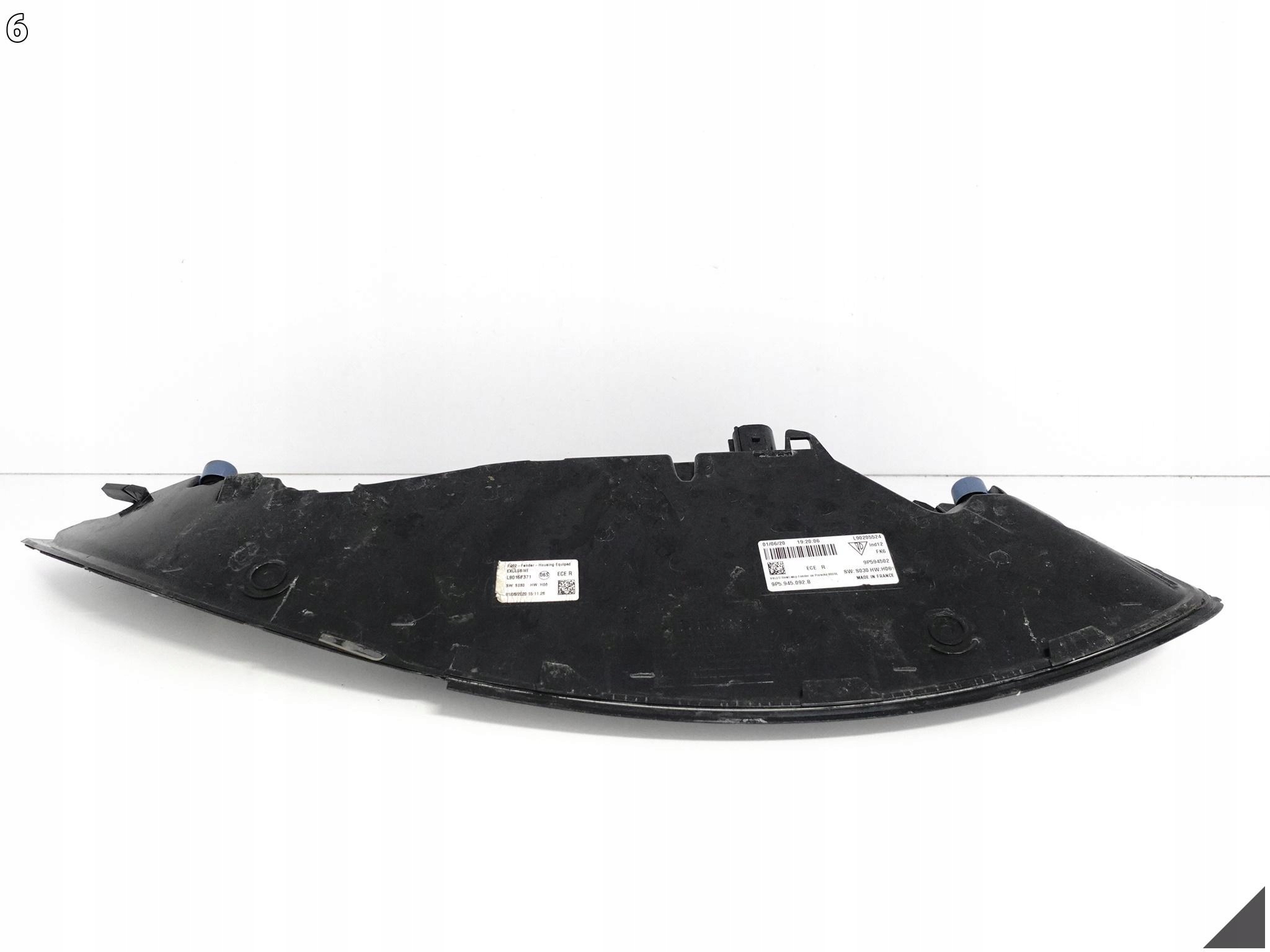 PORSCHE 911 992 19- LAMPA LED PRAWA CIEMNA TYŁ EU EXCLUSIVE 9P5945092B PORSCHE 911 992 19- LAMPA LED PRAWA CIEMNA TYŁ EU EXCLUSIVE 9P5945092B - obrazek 7