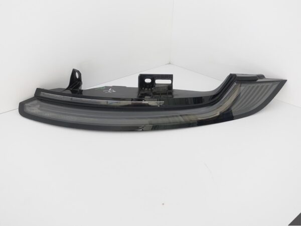 PORSCHE 992 911 20- LED PRAWA TYŁ LAMPA PORSCHE 992 911 20- LED PRAWA TYŁ LAMPA