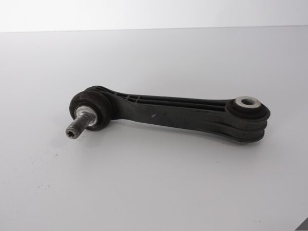 BMW M5 M8 F90 F91 G11 ŁĄCZNIK STABLIZATOR TYŁ L=P BMW M5 M8 F90 F91 G11 ŁĄCZNIK STABLIZATOR TYŁ L=P