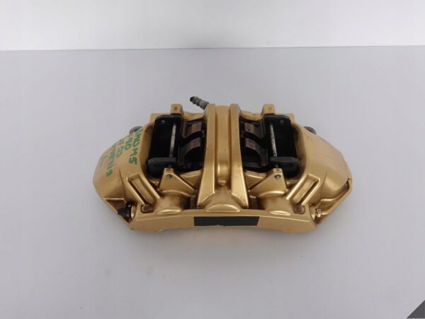 BMW M5 F90 M8 F91 GOLD ZACISK+KLOCKI LEWY PRZÓD BMW M5 F90 M8 F91 GOLD ZACISK+KLOCKI LEWY PRZÓD