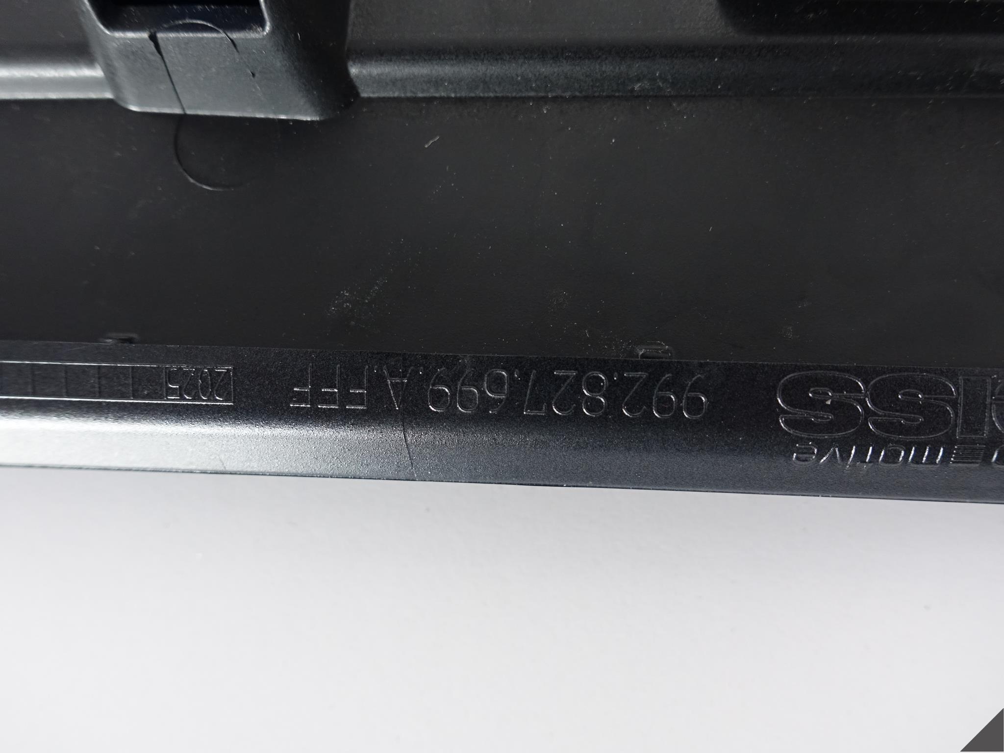 PORSCHE 911 992 19- KLAPA KRATKA ŻALUZJA WLOT TYŁ PORSCHE 911 992 19- KLAPA KRATKA ŻALUZJA WLOT TYŁ - obrazek 5