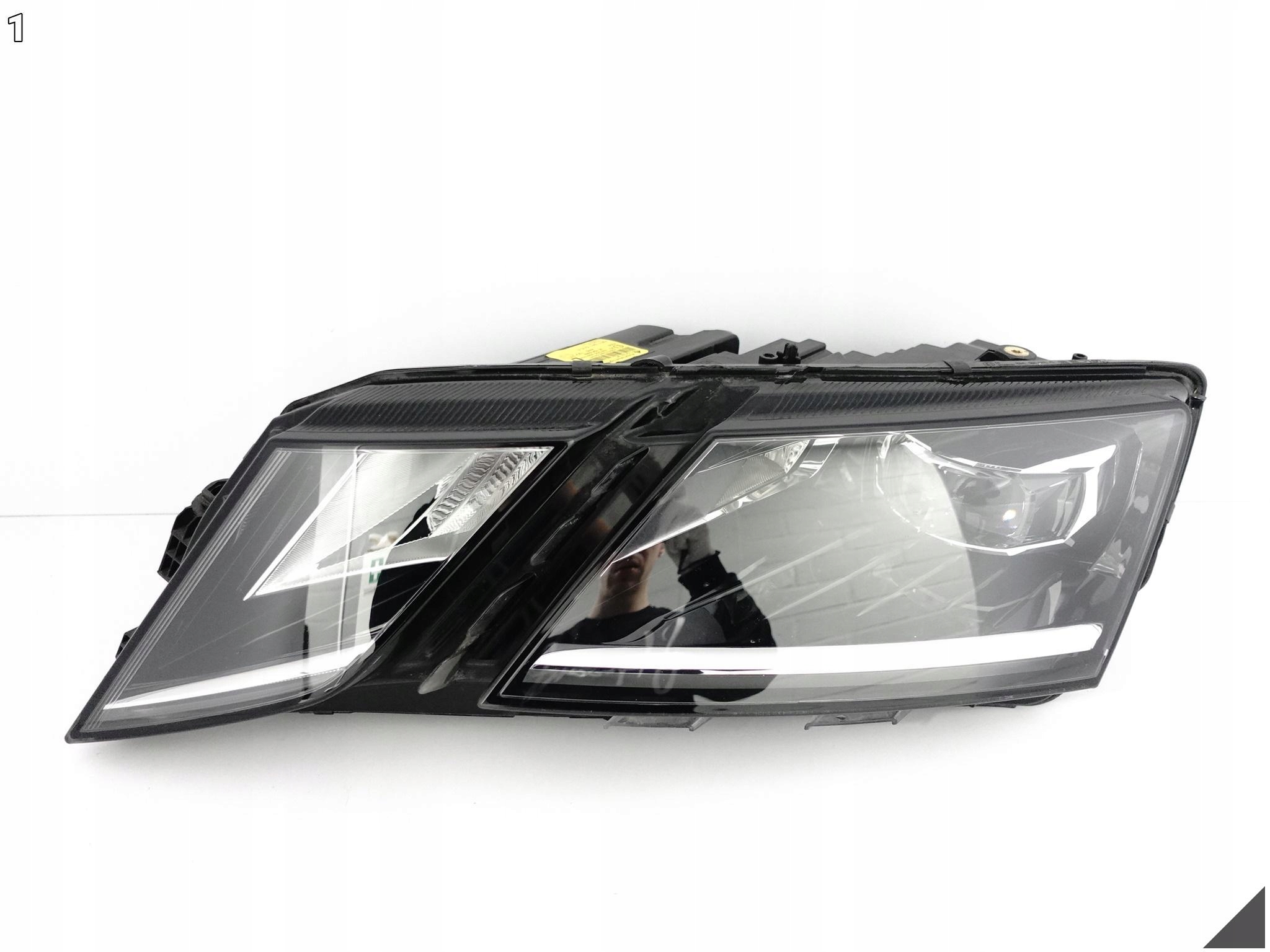 SKODA OCTAVIA III 3 5E1 LIFT 16-20 LAMPA FULL LED LEWA PRZÓD EUROPA + MODUŁ SKODA OCTAVIA III 3 5E1 LIFT 16-20 LAMPA FULL LED LEWA PRZÓD EUROPA + MODUŁ - obrazek 2