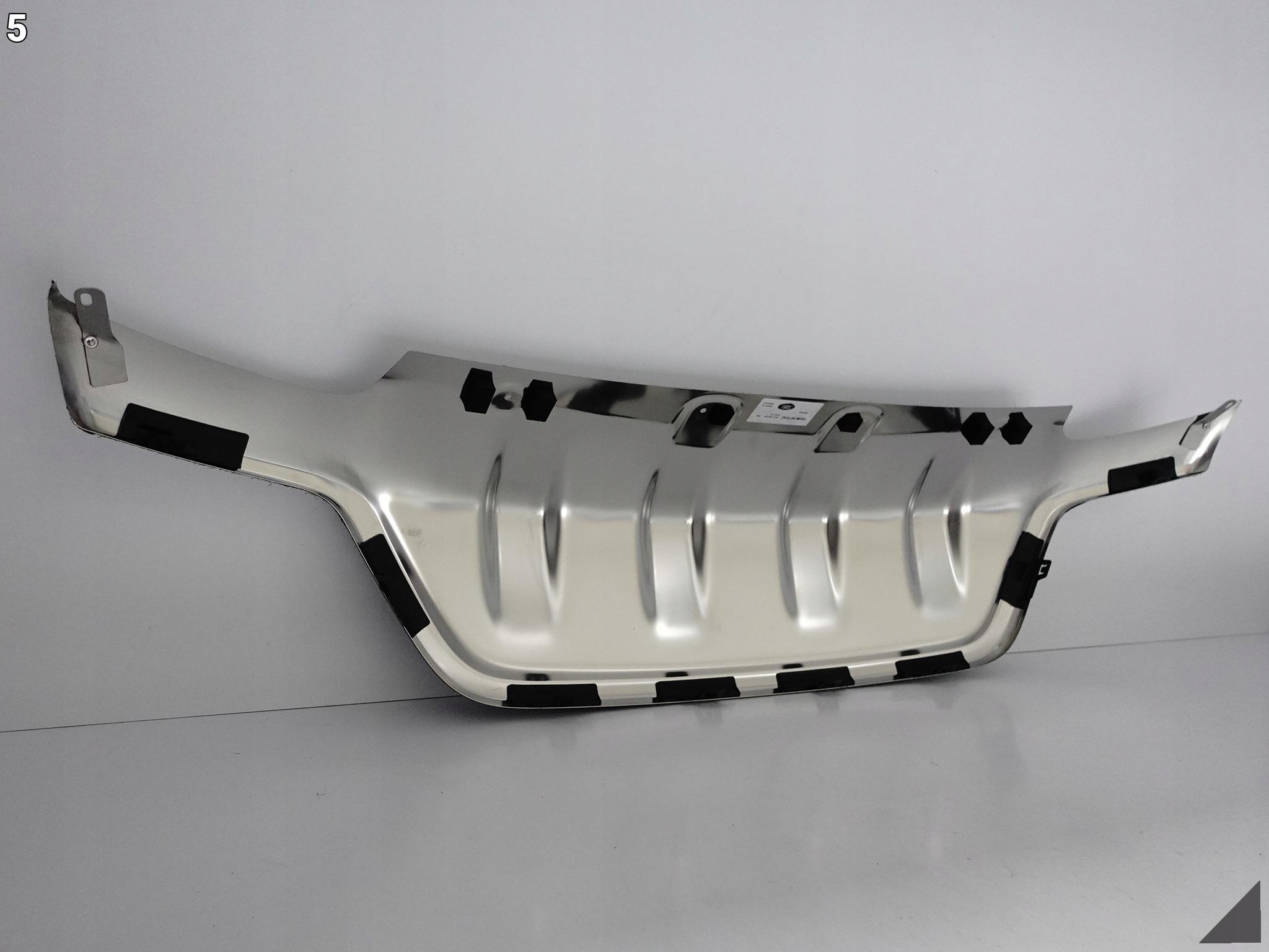 RANGE ROVER EVOQUE II L551 18- ZDERZAK SPOILER DYFUZOR TYŁ NOWY-STALOWY RANGE ROVER EVOQUE II L551 18- ZDERZAK SPOILER DYFUZOR TYŁ NOWY-STALOWY - obrazek 6
