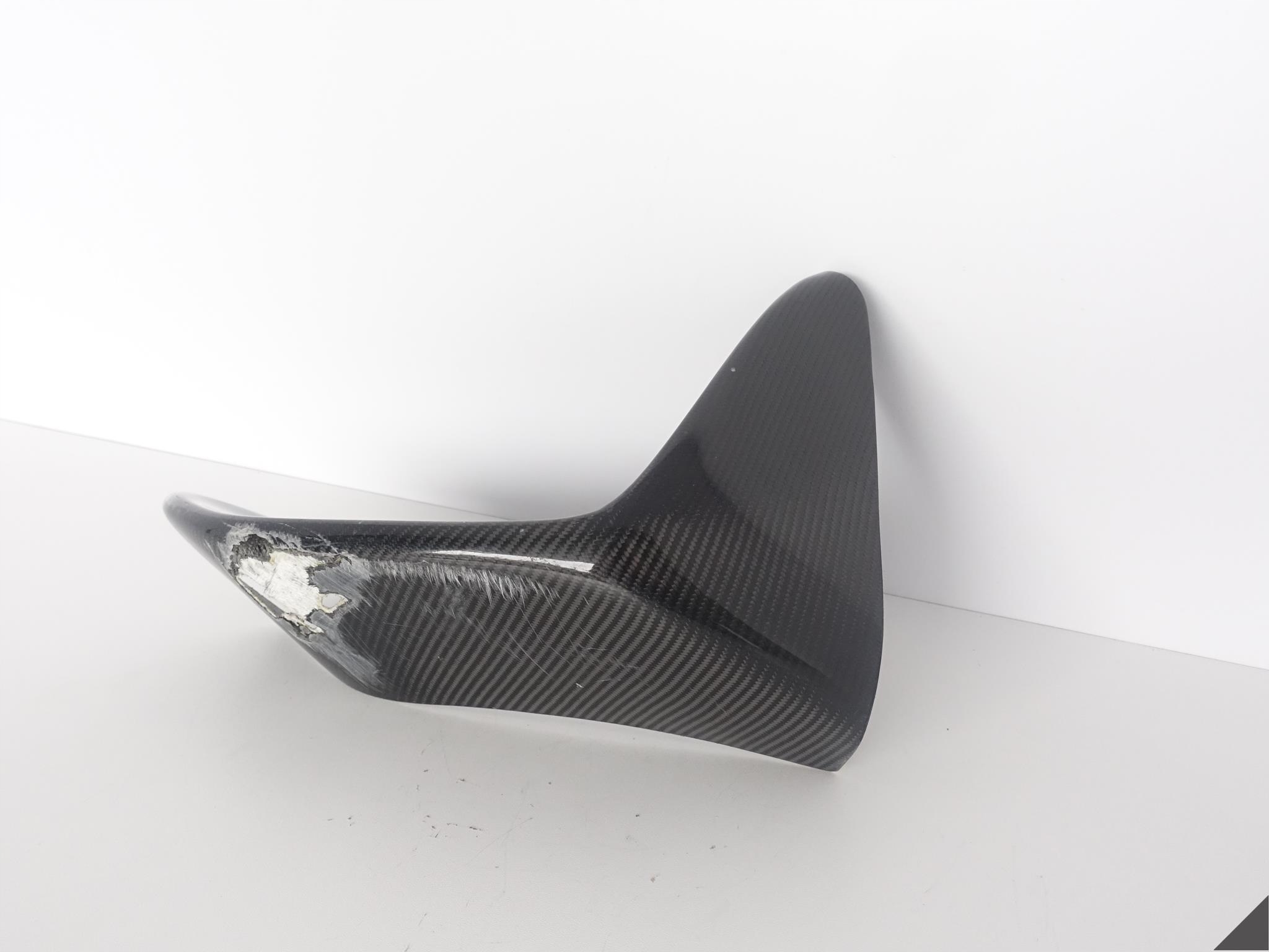 BMW M3 F80 M4 F82 F83 CARBON NAKŁADKA LISTWA LEWY BMW M3 F80 M4 F82 F83 CARBON NAKŁADKA LISTWA LEWY - obrazek 4
