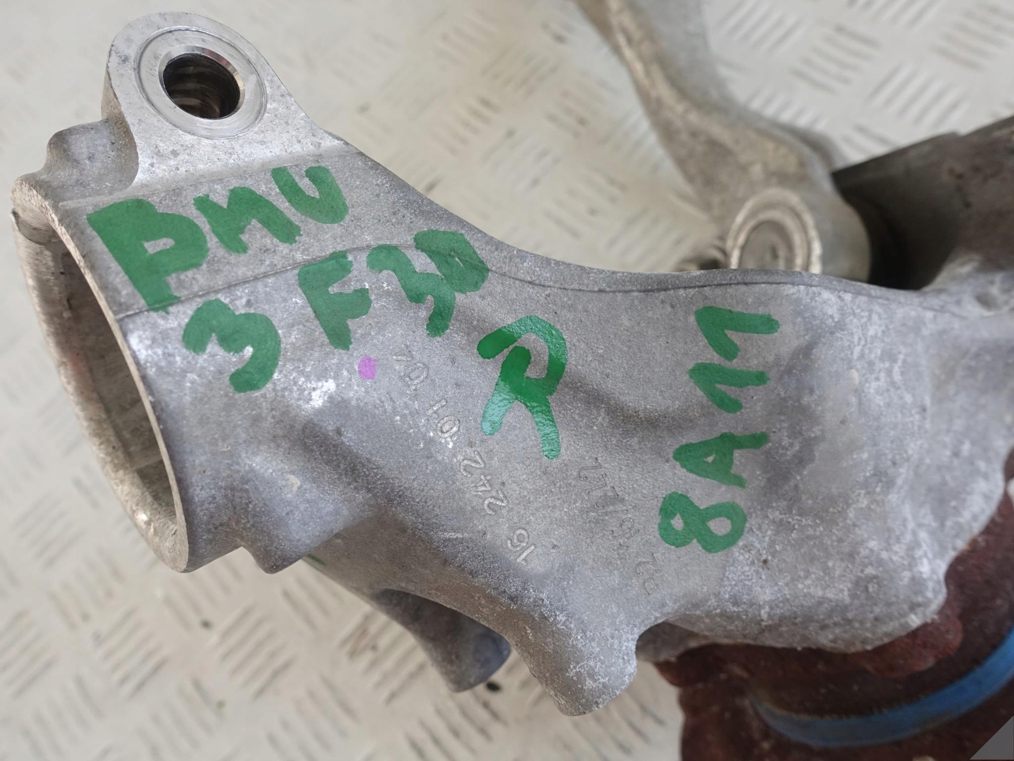 BMW F34 LCI 2WD ZWROTNICA WAHACZE PRAWA PRZÓD 20KM BMW F34 LCI 2WD ZWROTNICA WAHACZE PRAWA PRZÓD 20KM - obrazek 11