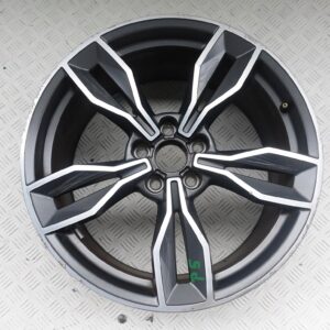 AUDI TT TTS TTRS S-LINE 8S0 FELGA 9JX19 ET52 5X112 AUDI TT TTS TTRS S-LINE 8S0 FELGA 9JX19 ET52 5X112